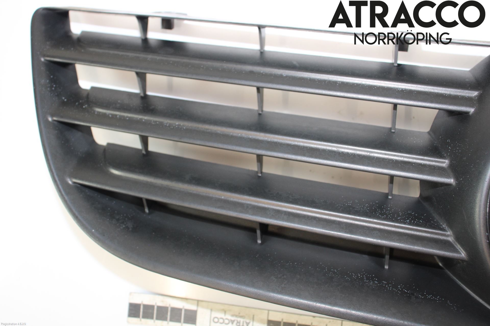 Volkswagen VW POLO 05-09 Grill Komplett