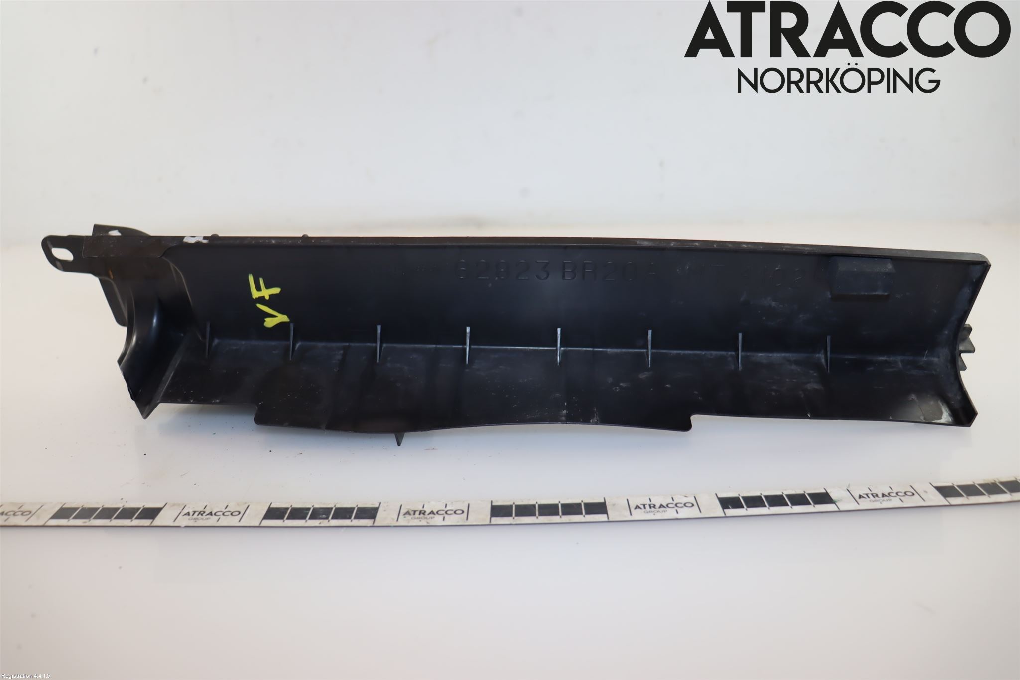 Nissan QASHQAI+2  10-14 Luftstyring Front
