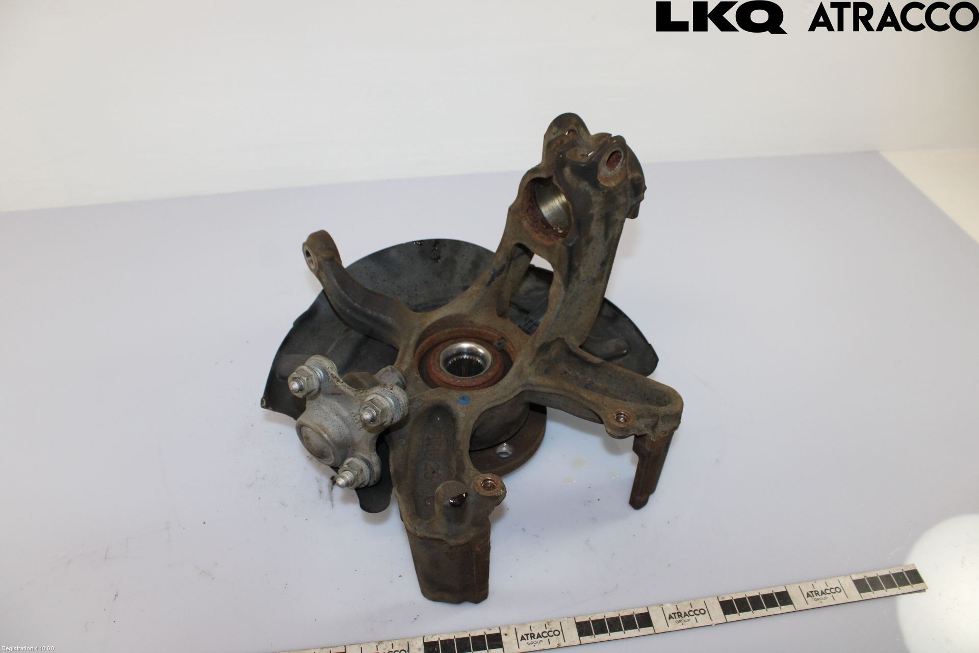 Skoda SCALA 19- Spindel Vf