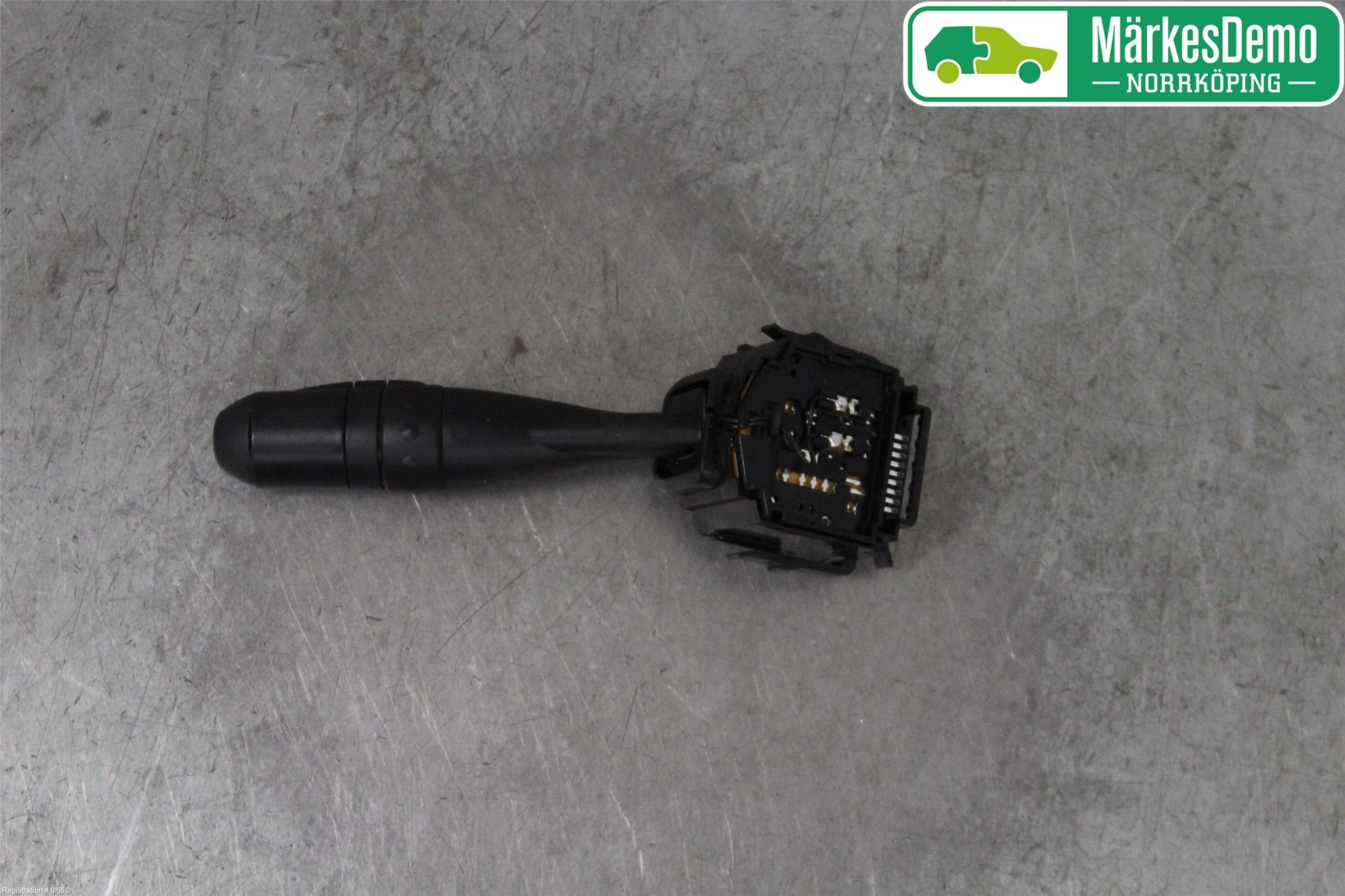 Mitsubishi COLT   04-08 Bryter Ratt Visker - Spyler