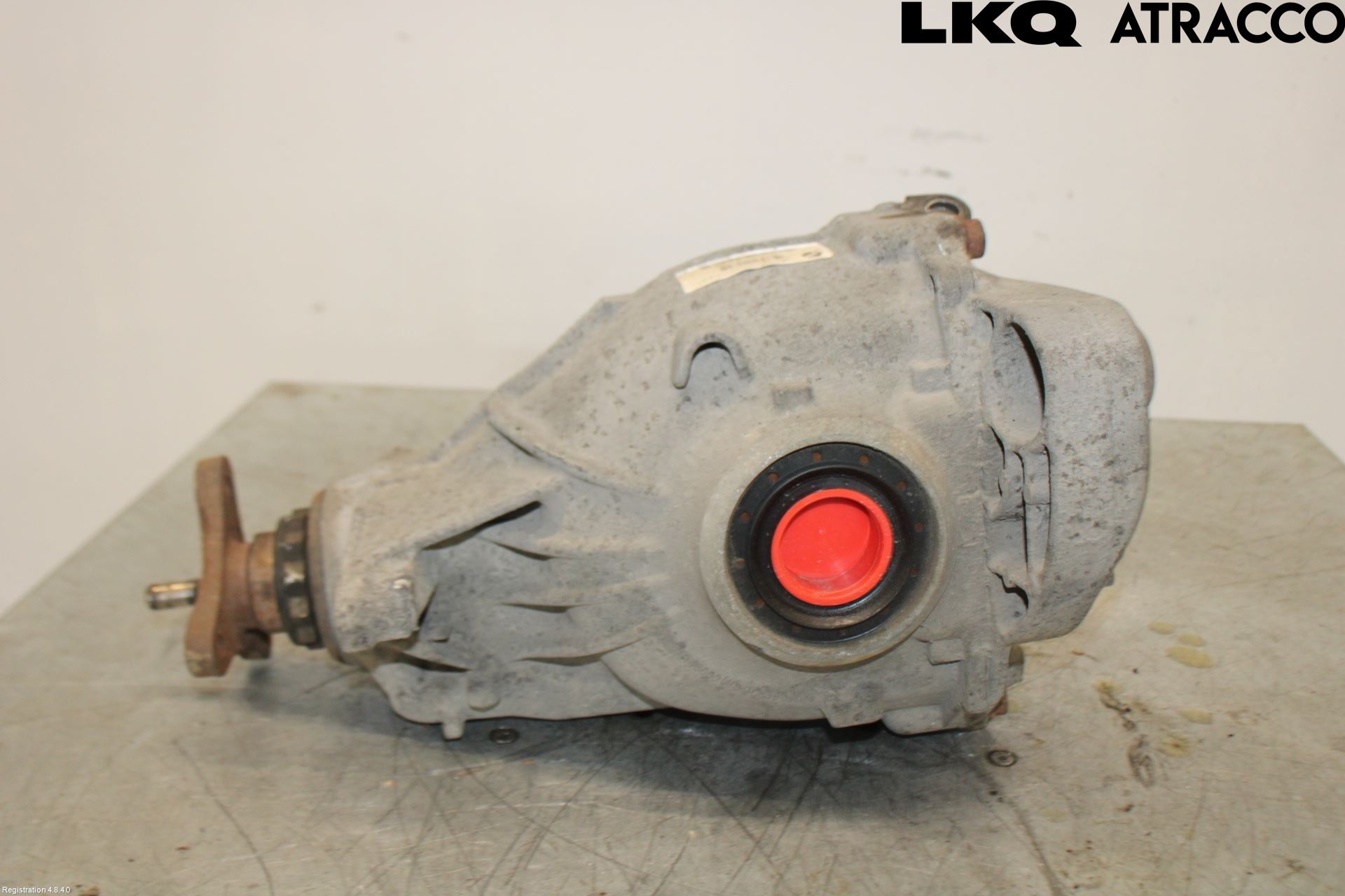 BMW 5 F10/F11/F18 09-17 Bakaksel Kardang Bak -Diff