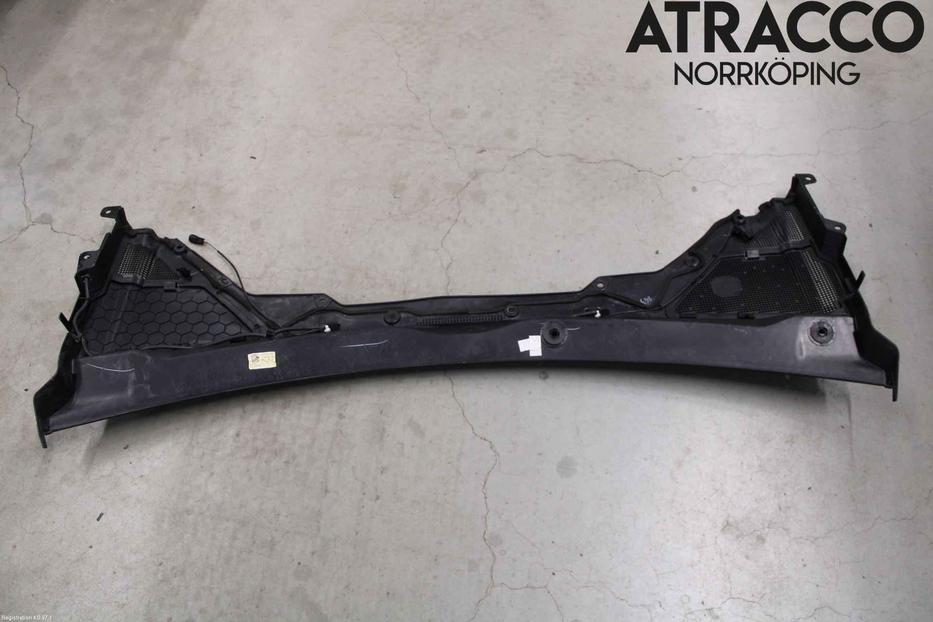 Jaguar XF (X260) 16-24 Visker Deksel-Grill-Under Frr