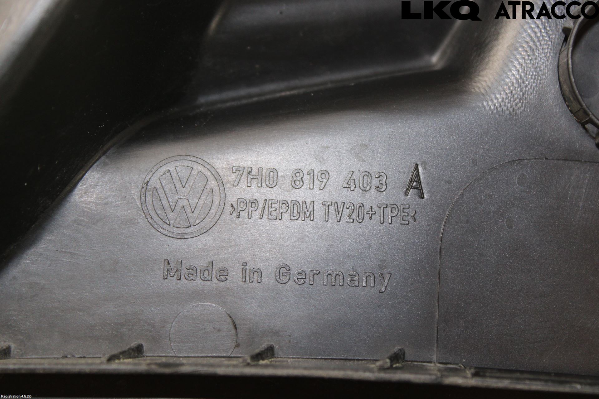 Volkswagen VW TRANSP/CARAVELLE (T5) 04-15 Visker Deksel-Grill-Under Frr