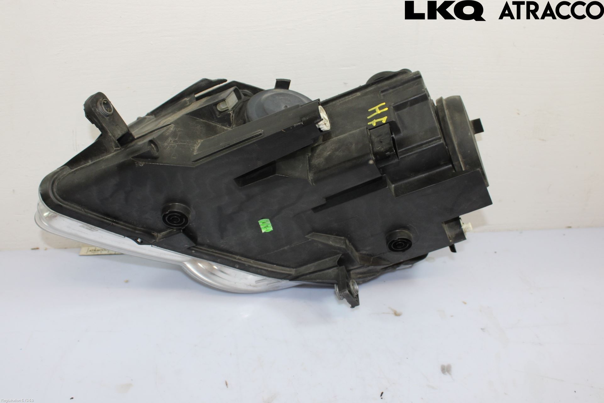 Volkswagen VW PASSAT 05-11 Frontlykt Høyre