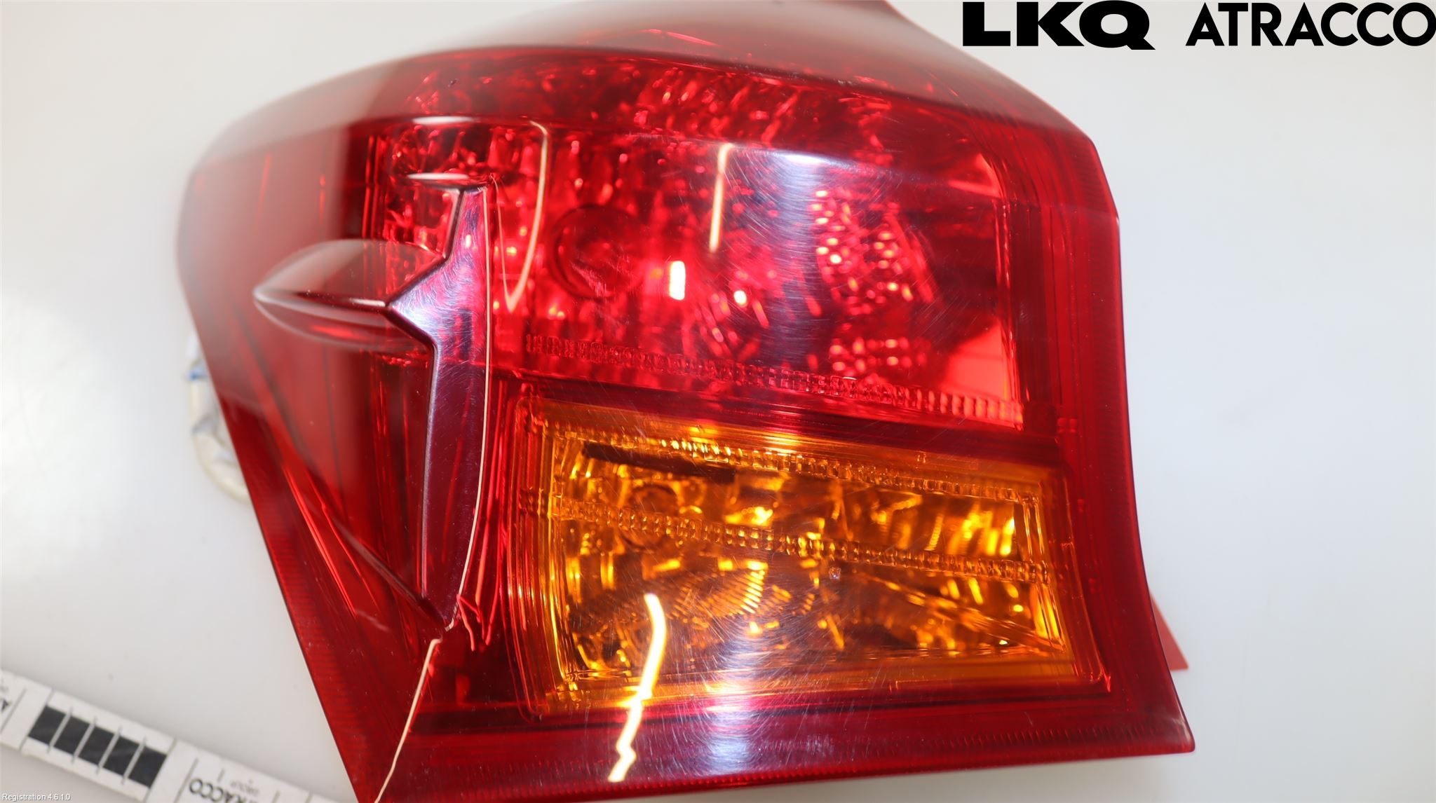 Toyota AURIS 13-19 Baklykt Venstre