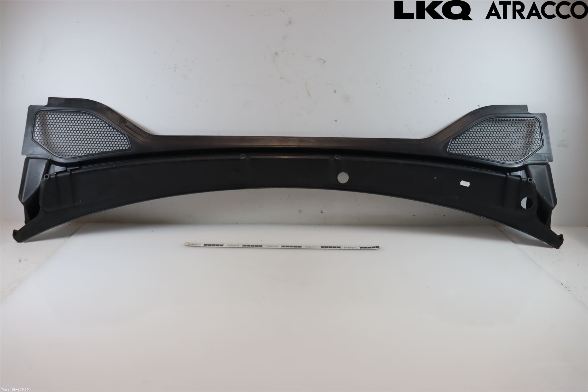 Audi Q2/SQ2 17- Visker Deksel-Grill-Under Frr