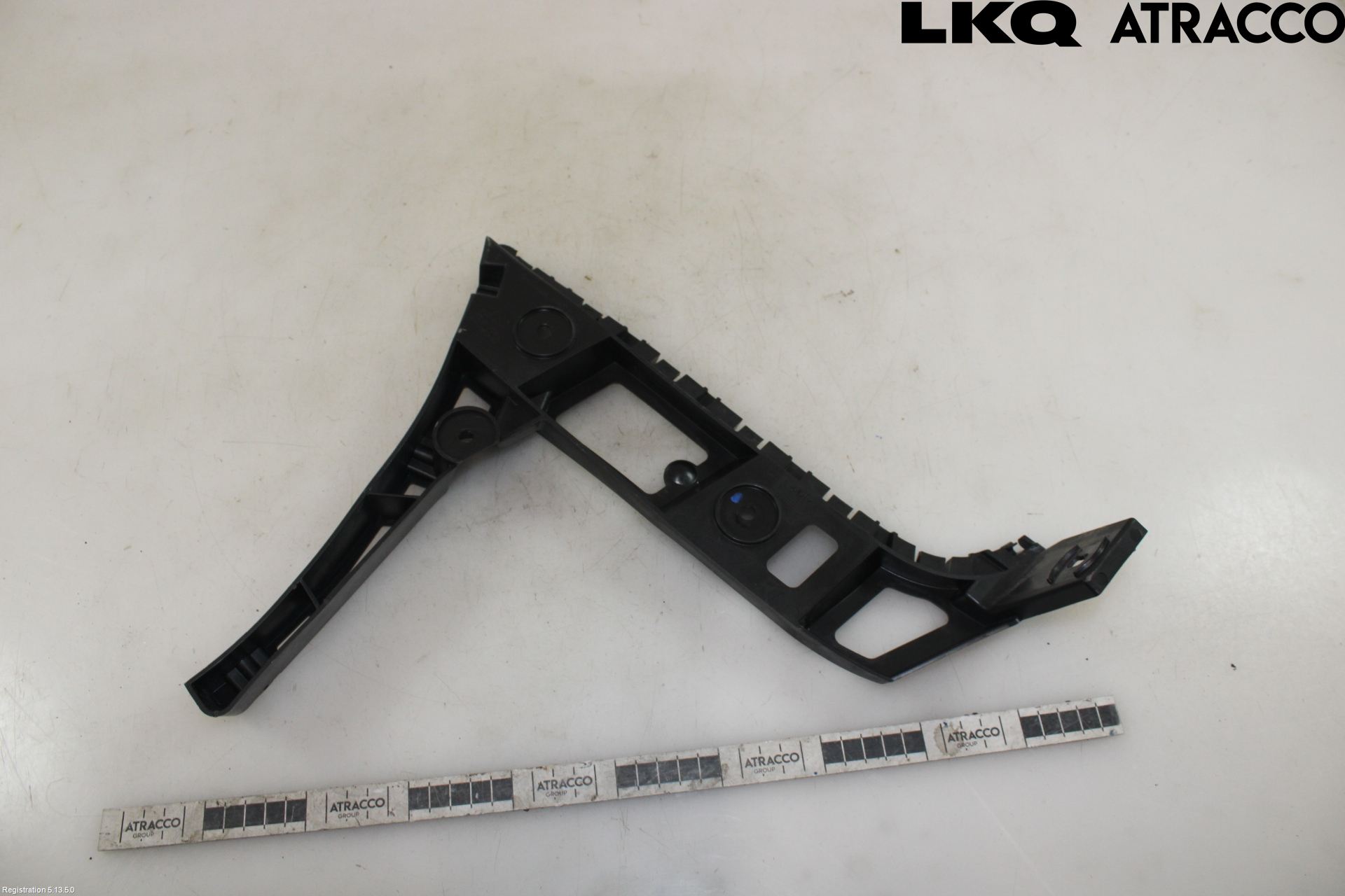 Volkswagen VW TOURAN 10-15 Støtfangerfeste Bak Høyre