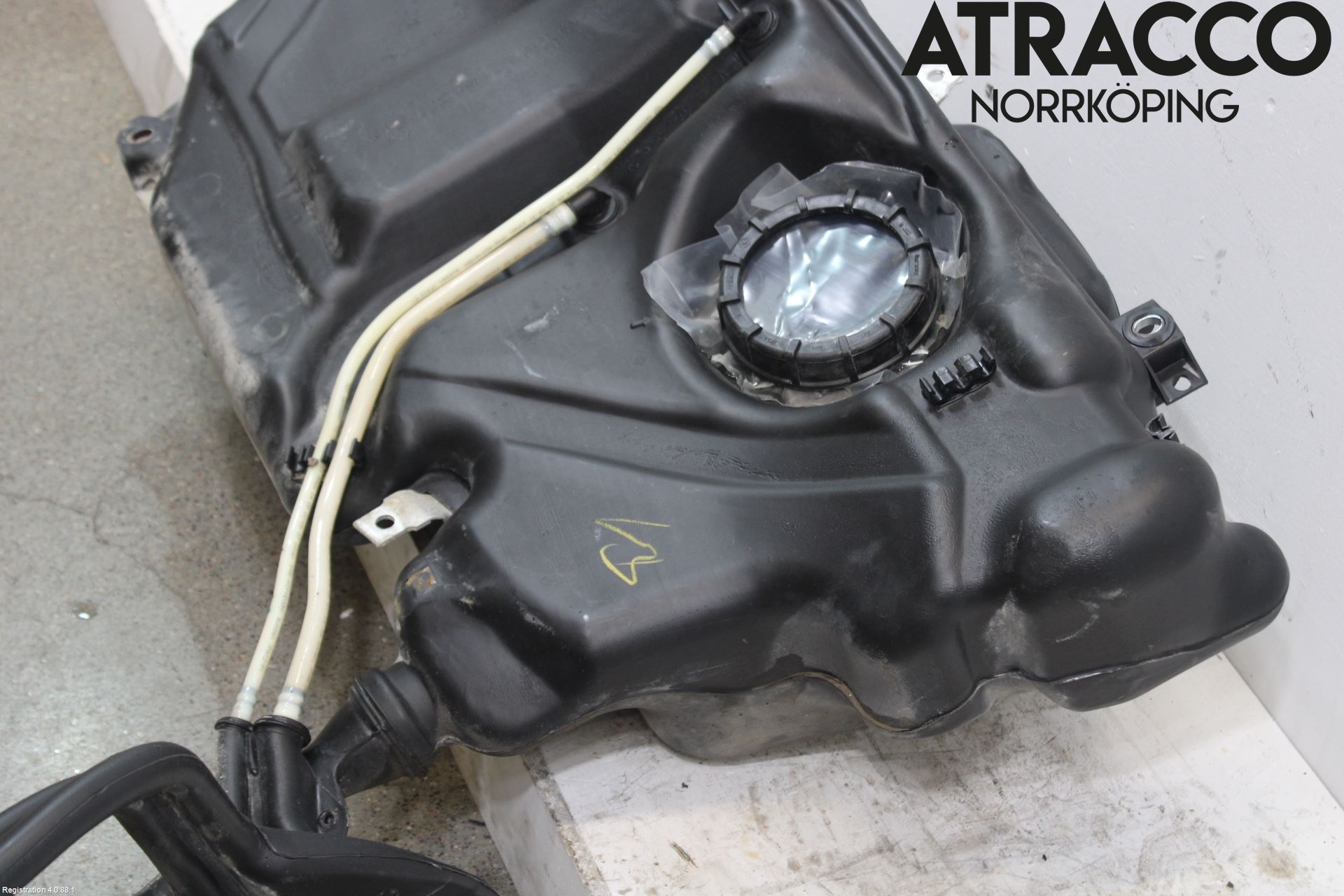 Volkswagen VW POLO 05-09 Drivstofftank Diesel