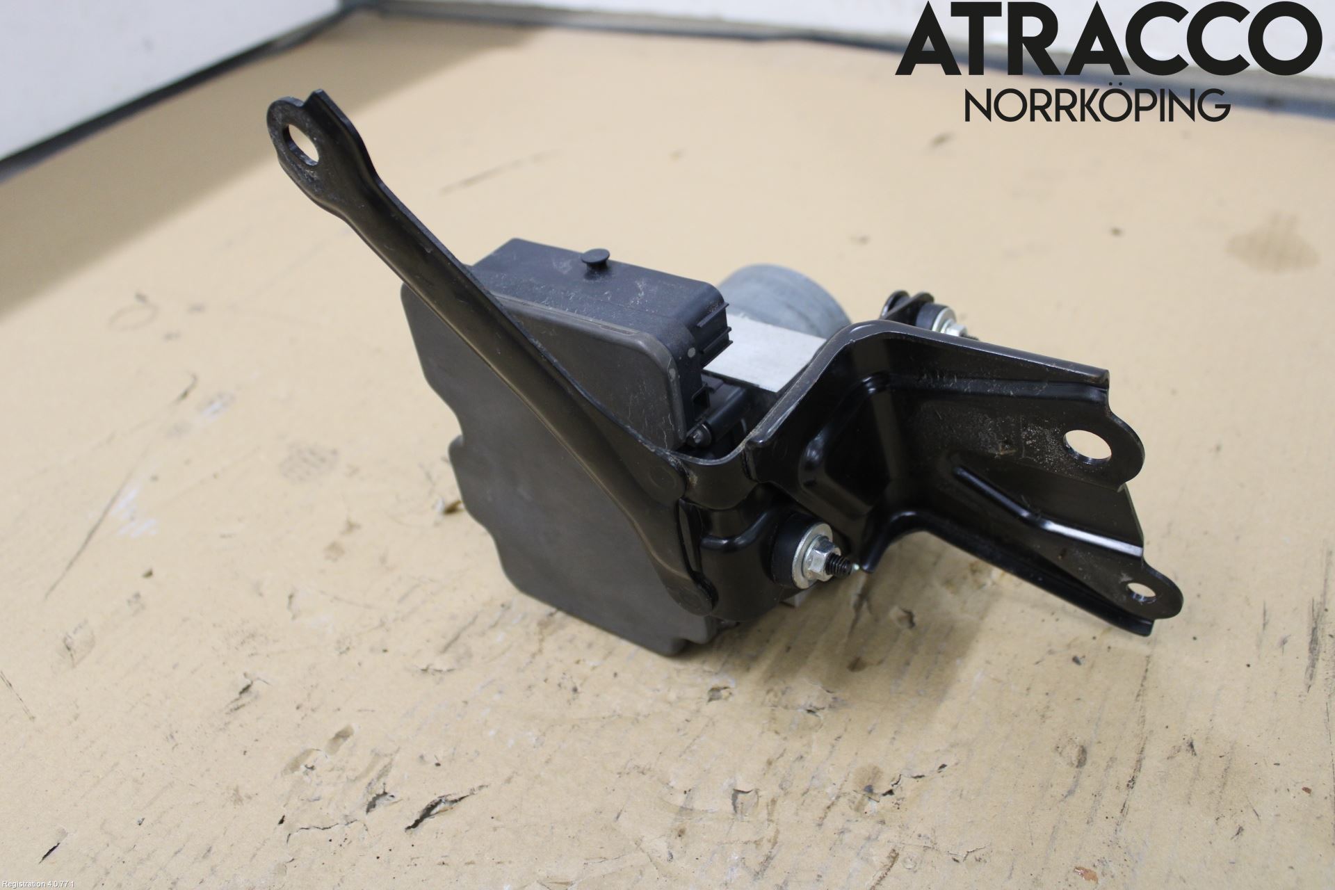 Toyota YARIS XP21 20- Abs Hydraulikkaggregat