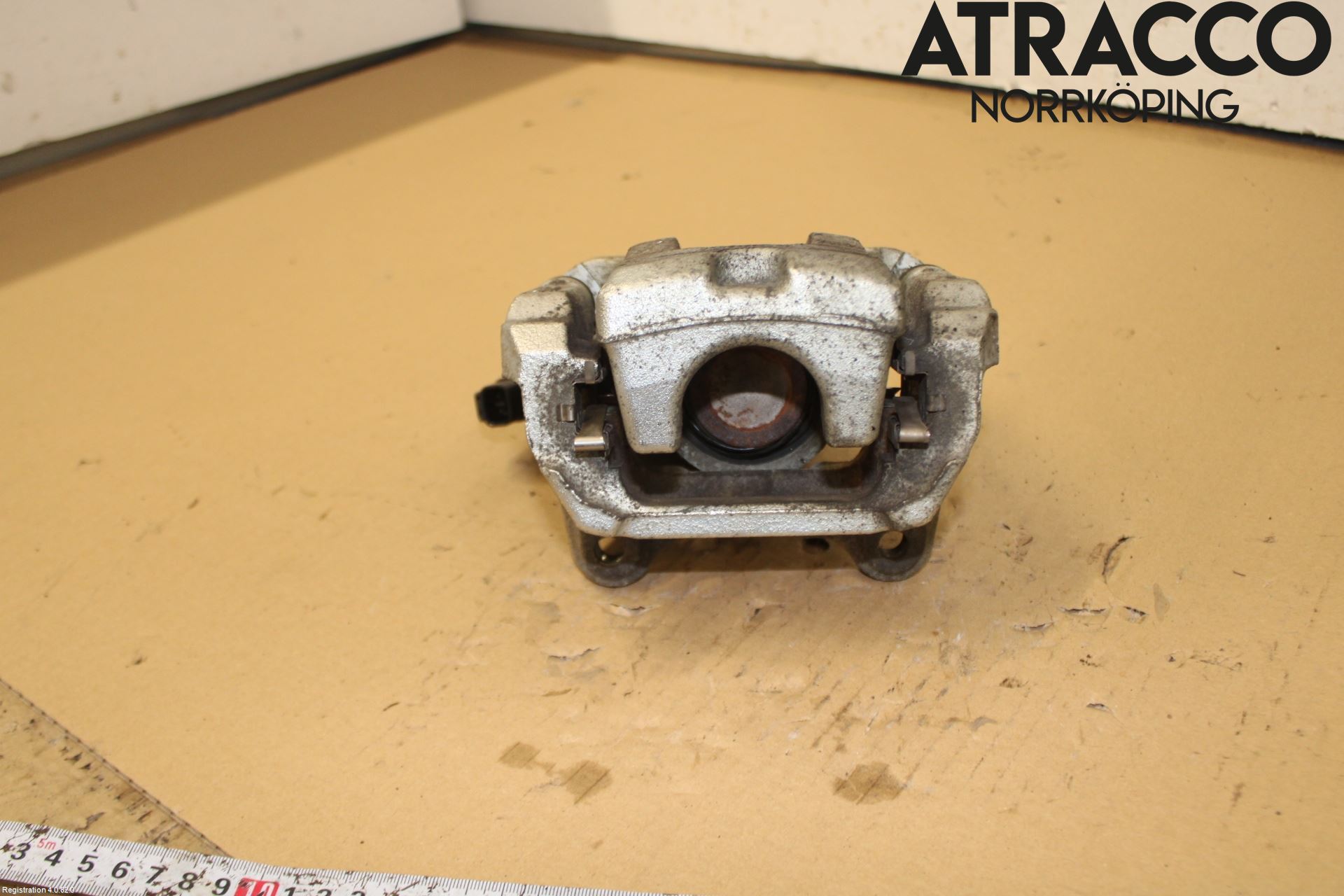 Toyota RAV4 19- Bremsecaliper Bak Venstre