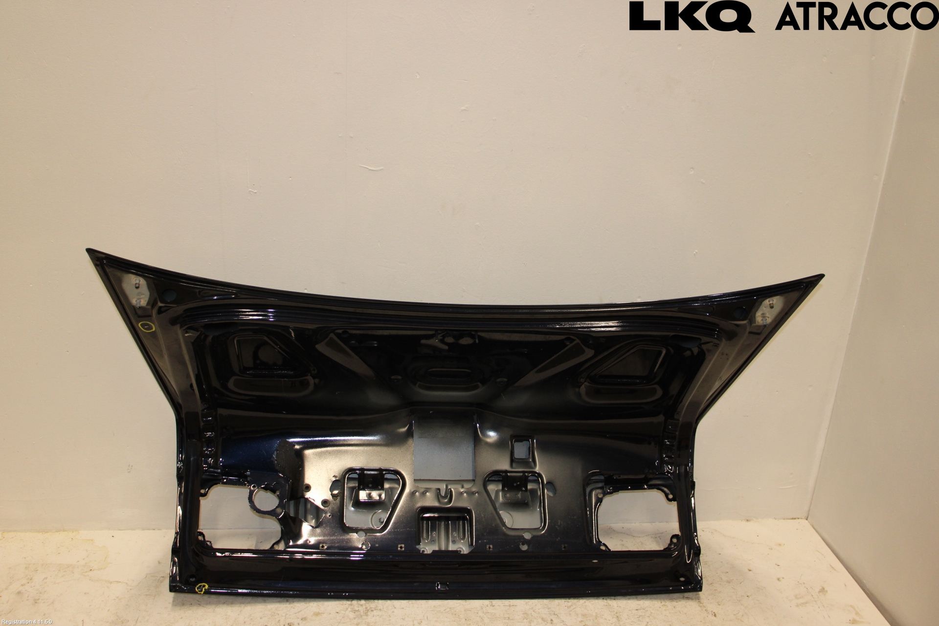 Audi A8/S8 4D 94-02 Bakluke Koffertlokk
