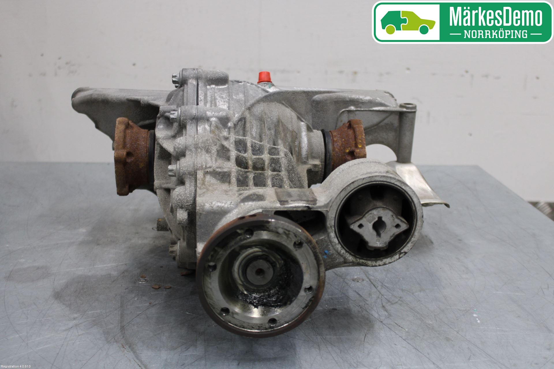 Audi A4/S4 B9 16-19 Bakaksel Kardang Bak -Diff