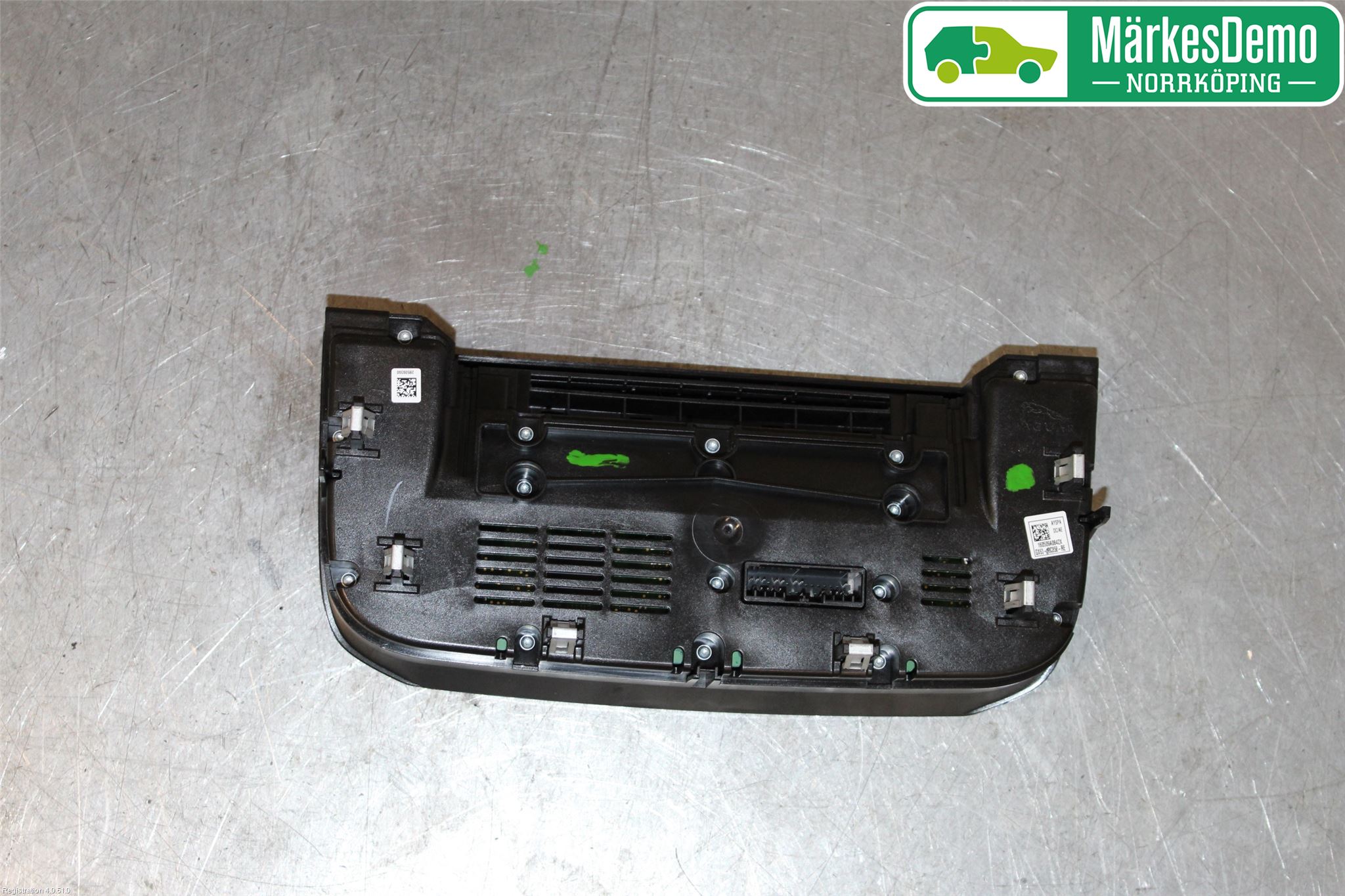 Jaguar XE (X760) 15-24 Varmeapparat Panel(Regulering)