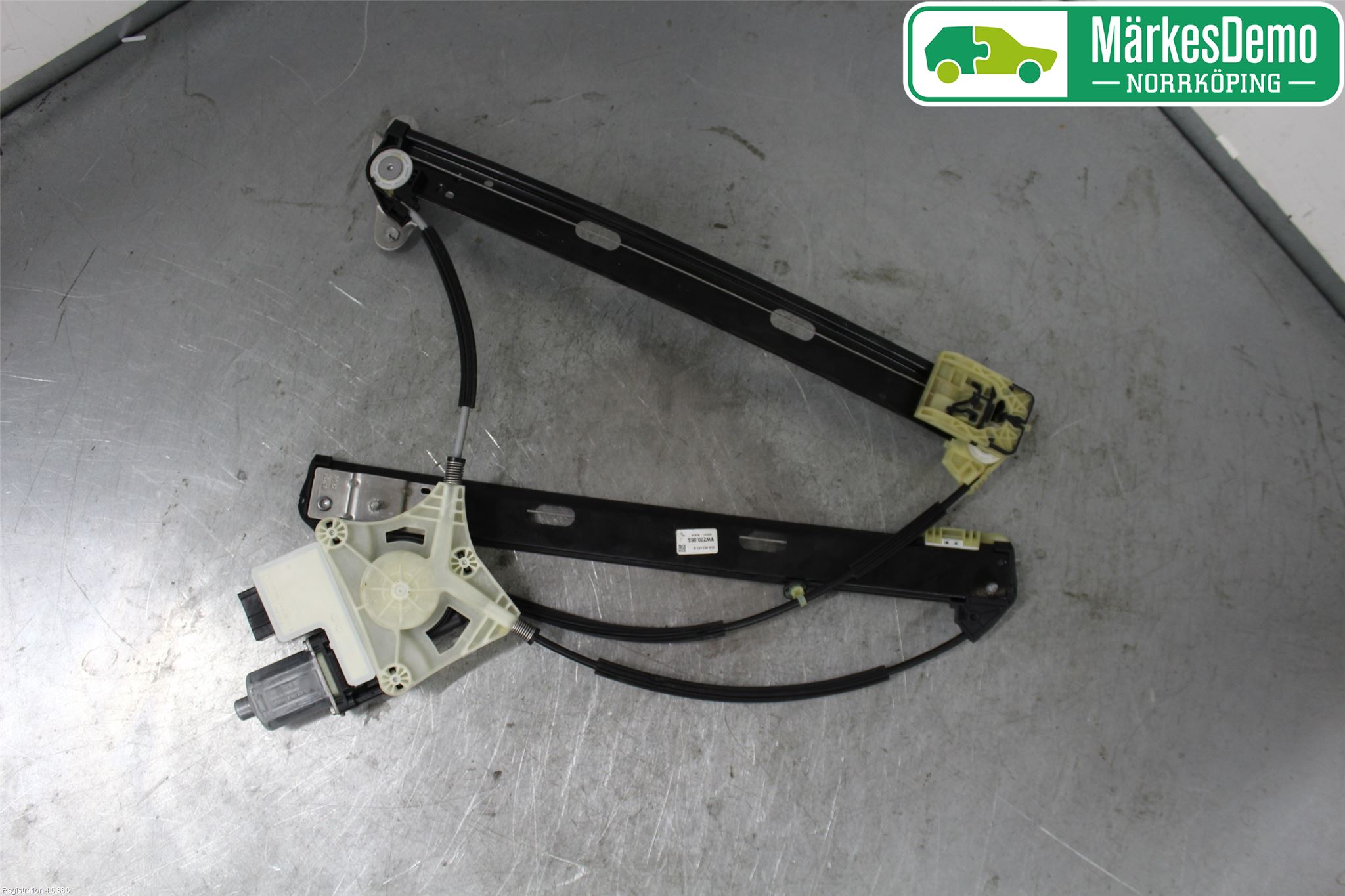 Volkswagen VW POLO VI 18->> Vindusheis El Komp