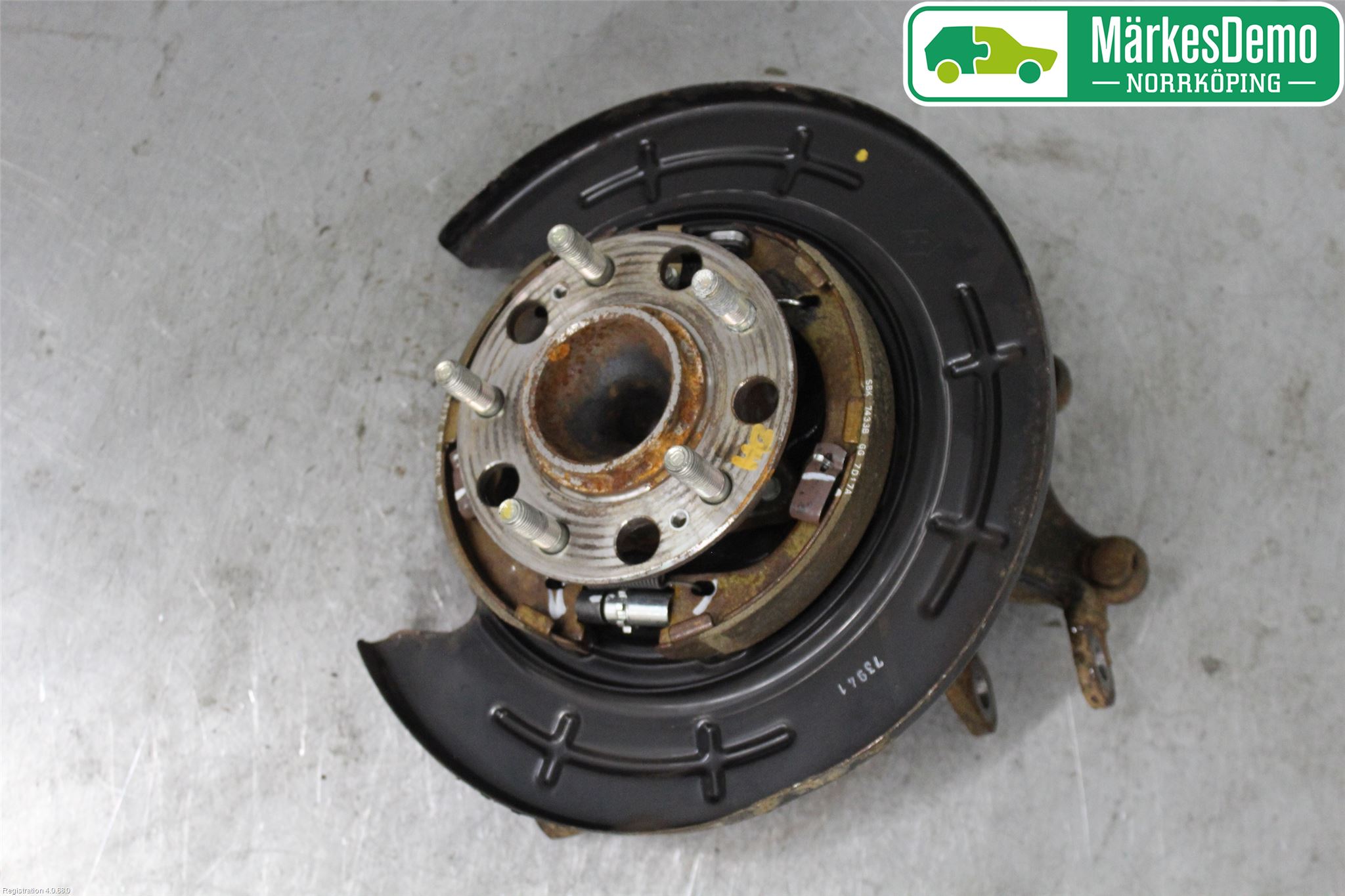 Hyundai TUCSON 05- Spindel Hb