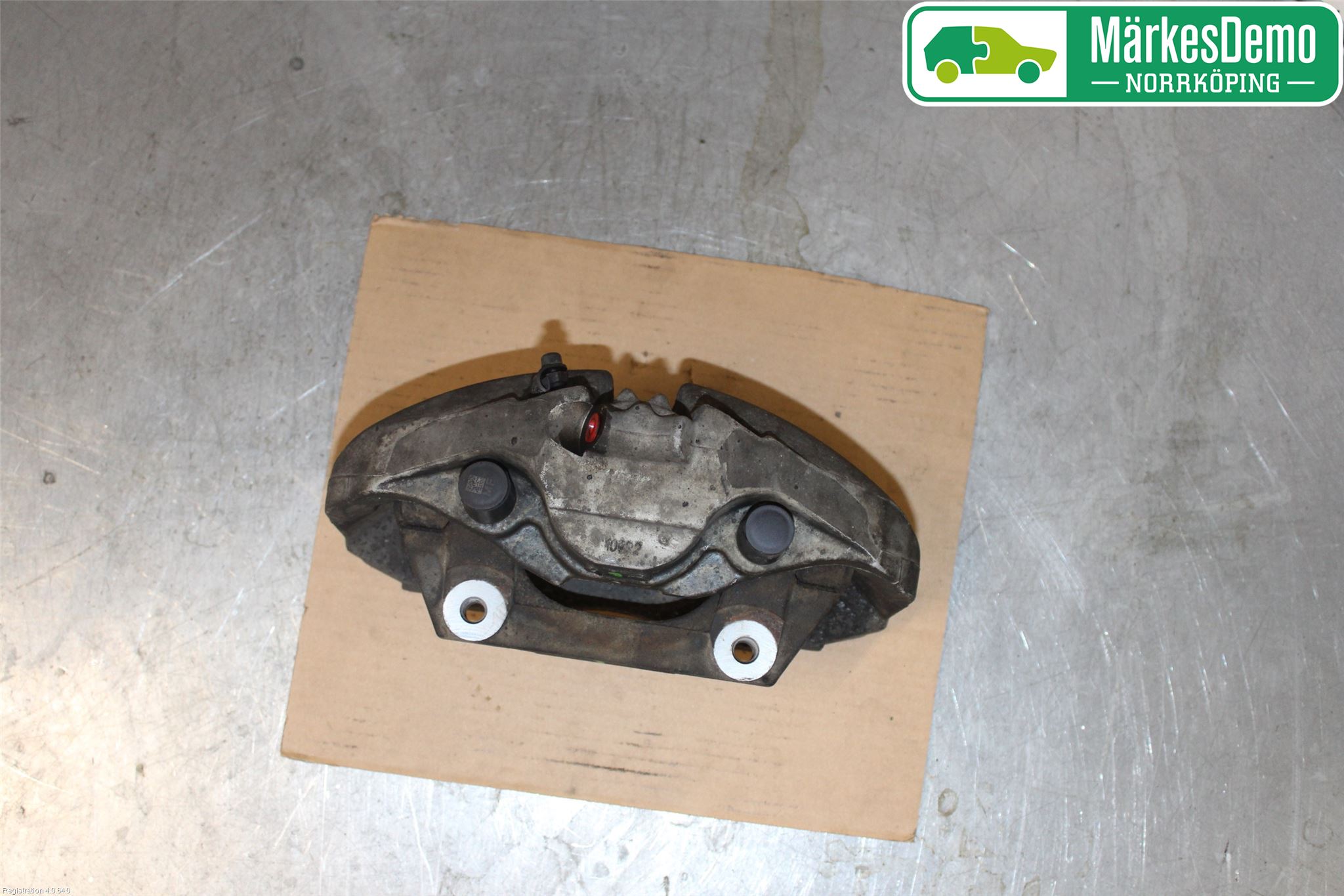 BMW 5 F10/F11/F18 09-17 Bremsecaliper Foran Høyre