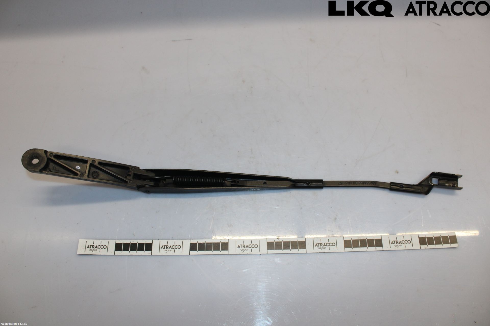 Volkswagen VW PASSAT 24- Viskerarm-Armer Frontrute