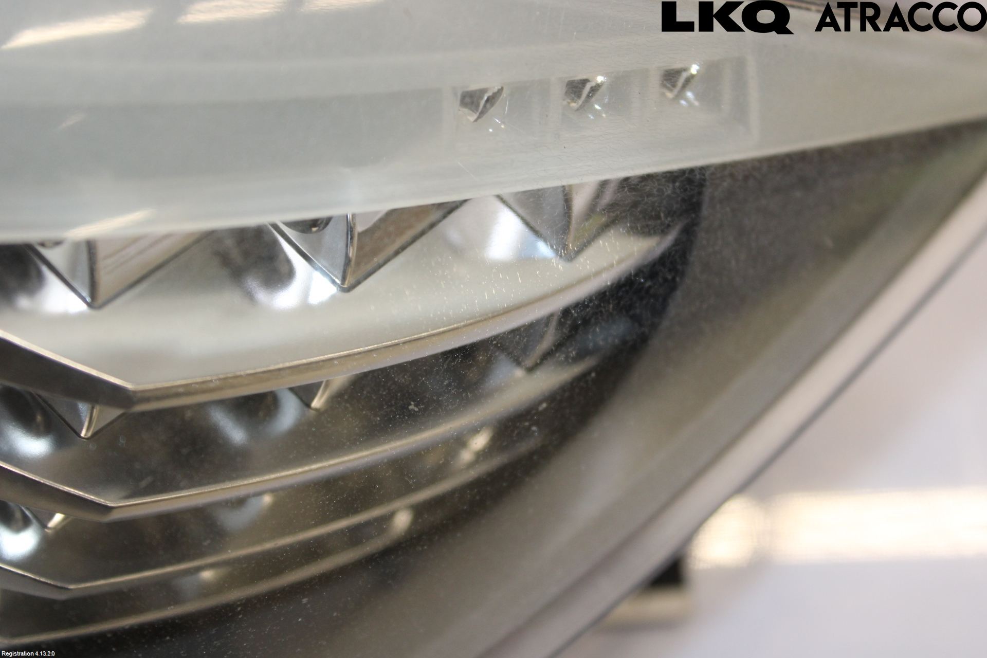 BMW 3 E90/91 SED/TOU 05-12 Frontlykt Venstre