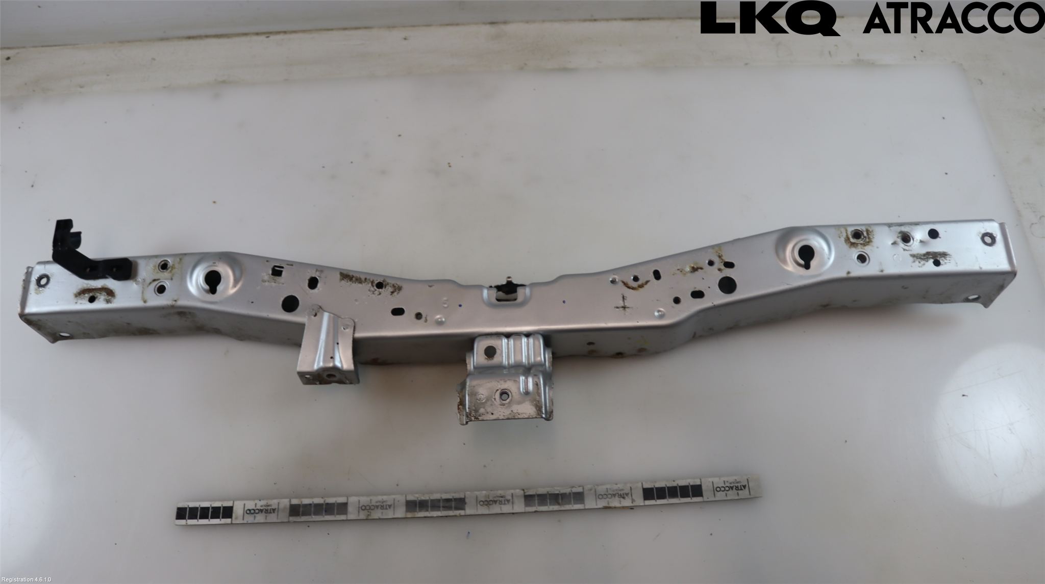 Toyota VERSO 09-18 Frontplate Øvre