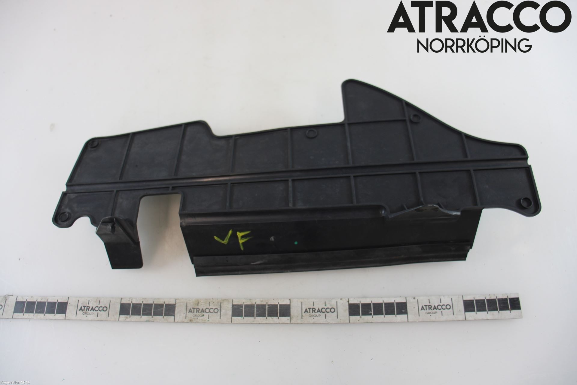 Toyota AYGO 06-14 Luftstyring Front