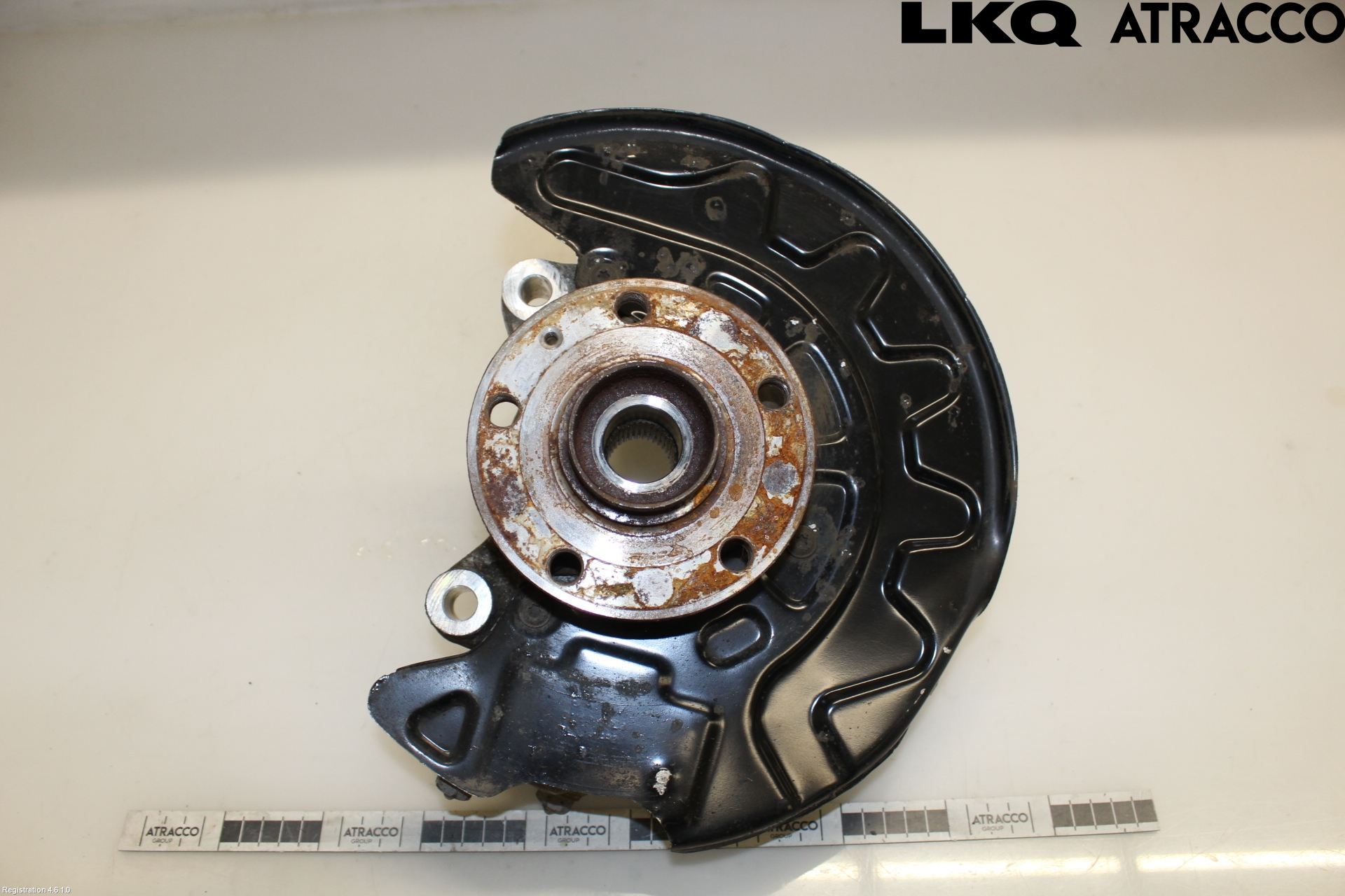 Volkswagen VW PASSAT 20-24 Spindel Vf