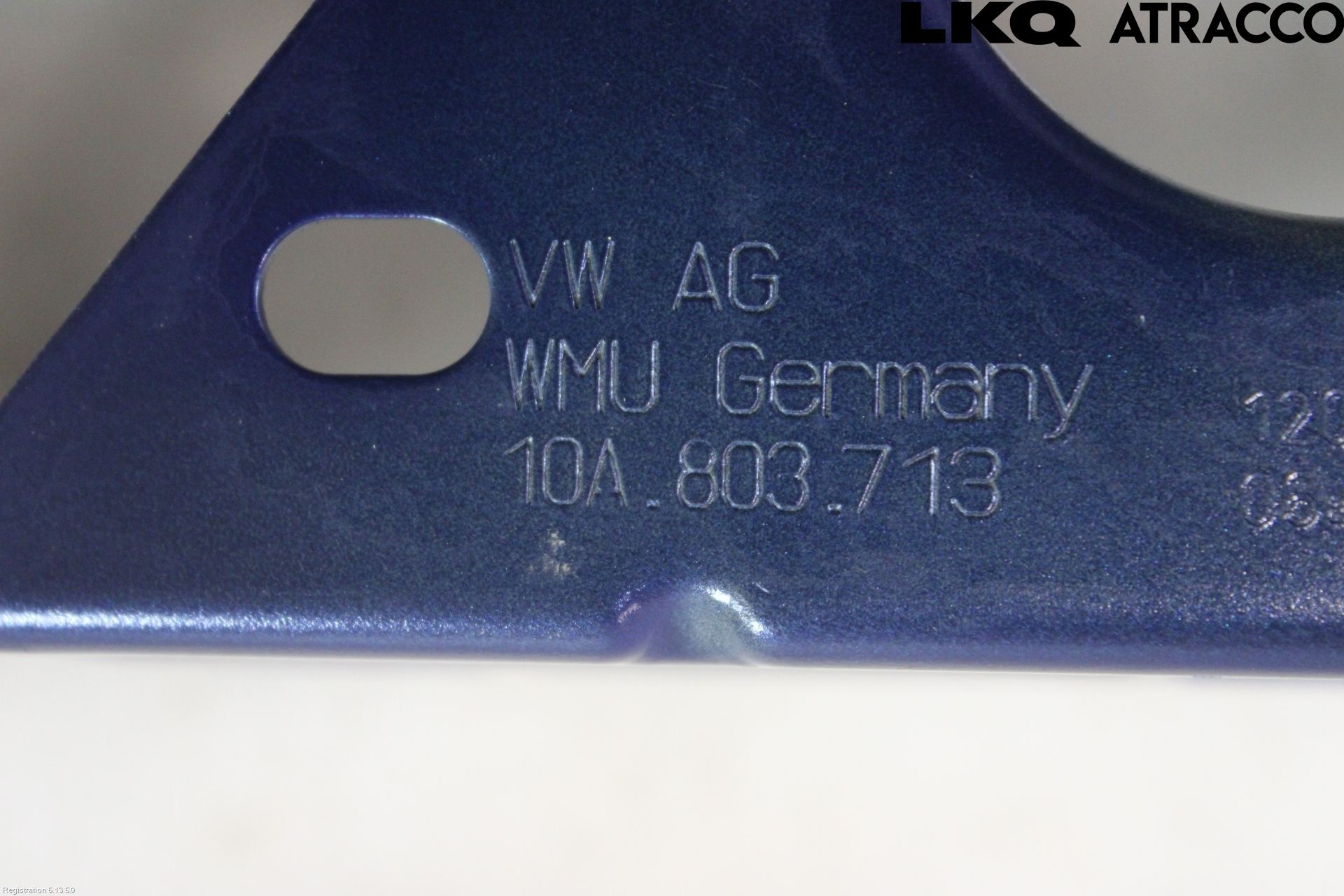 Volkswagen VW ID.4 21- Frontlykt Holder-Feste