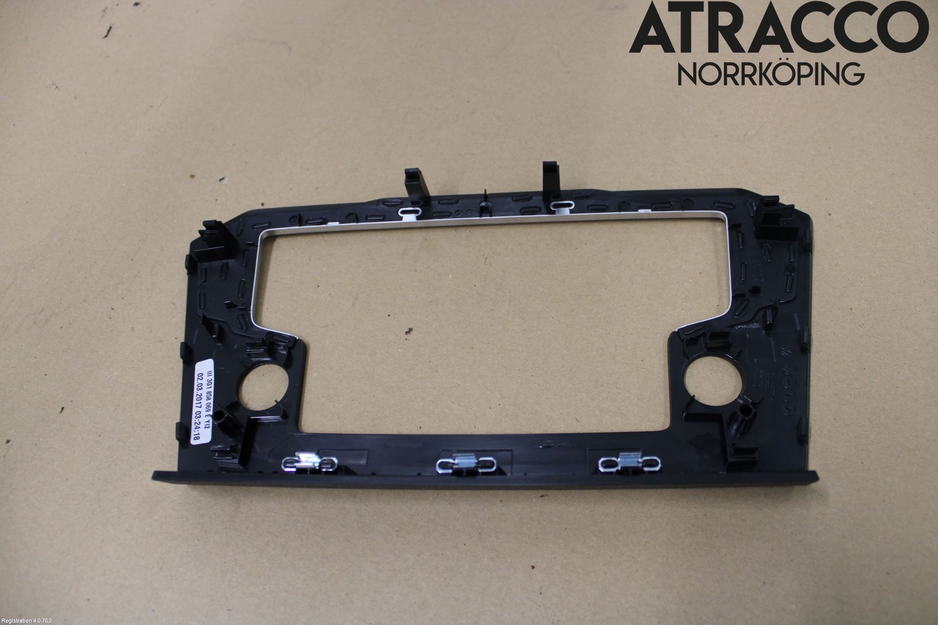 Volkswagen VW PASSAT 15-19 Innr Radio Ramme