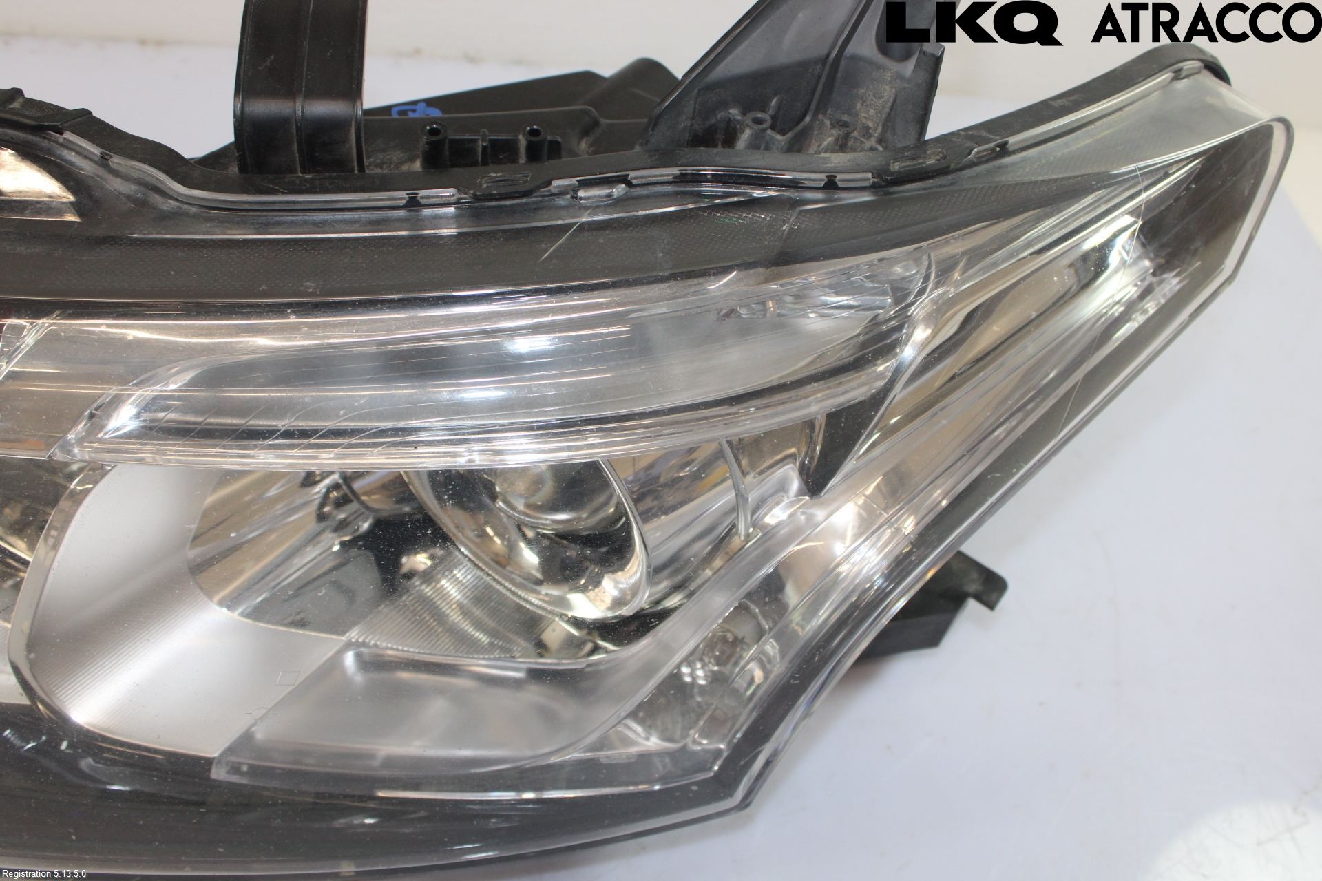 Mitsubishi OUTLANDER 13-21 Frontlykt Venstre