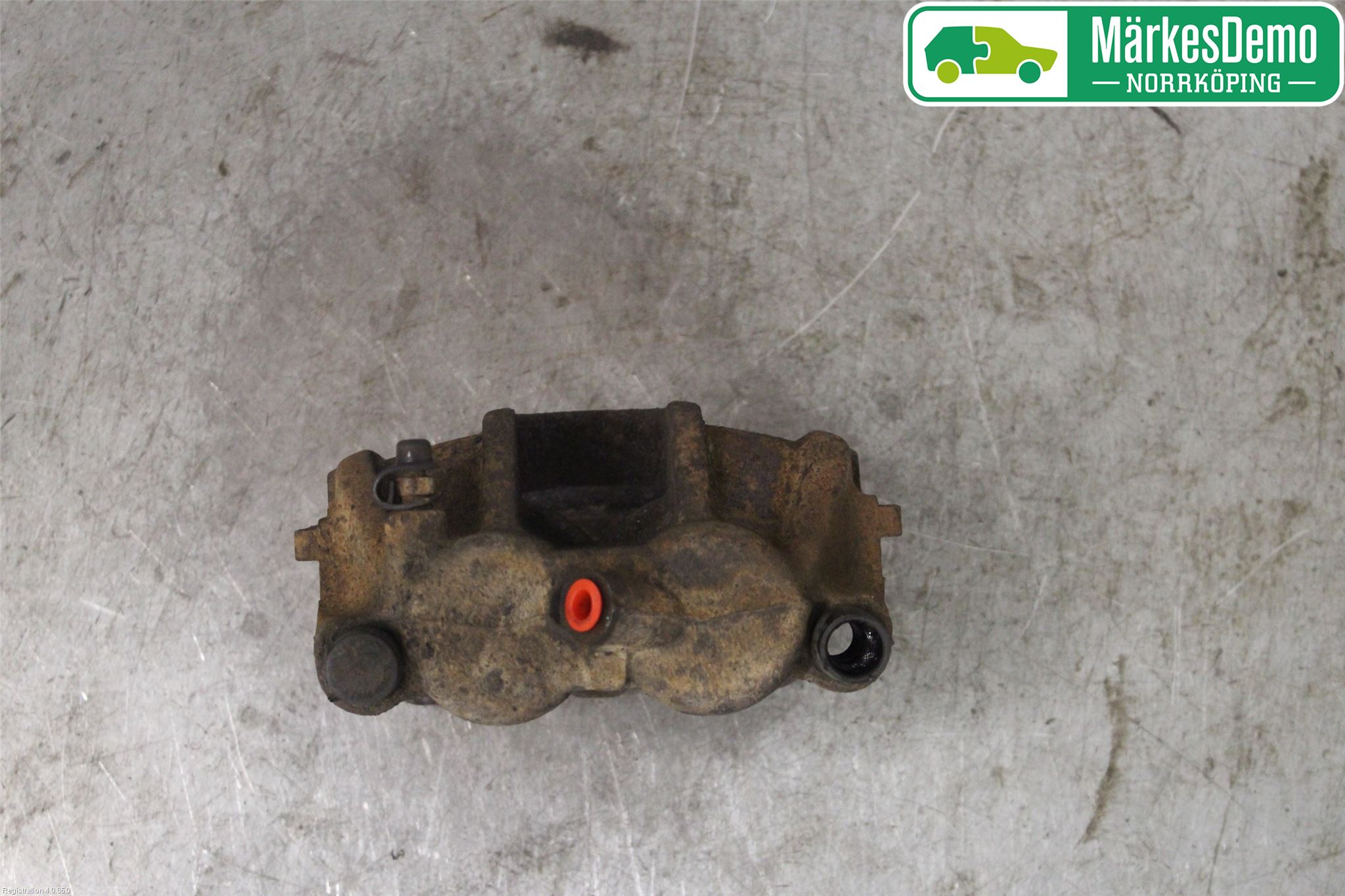 BMW X5 E53     99-06 Bremsecaliper Foran Høyre
