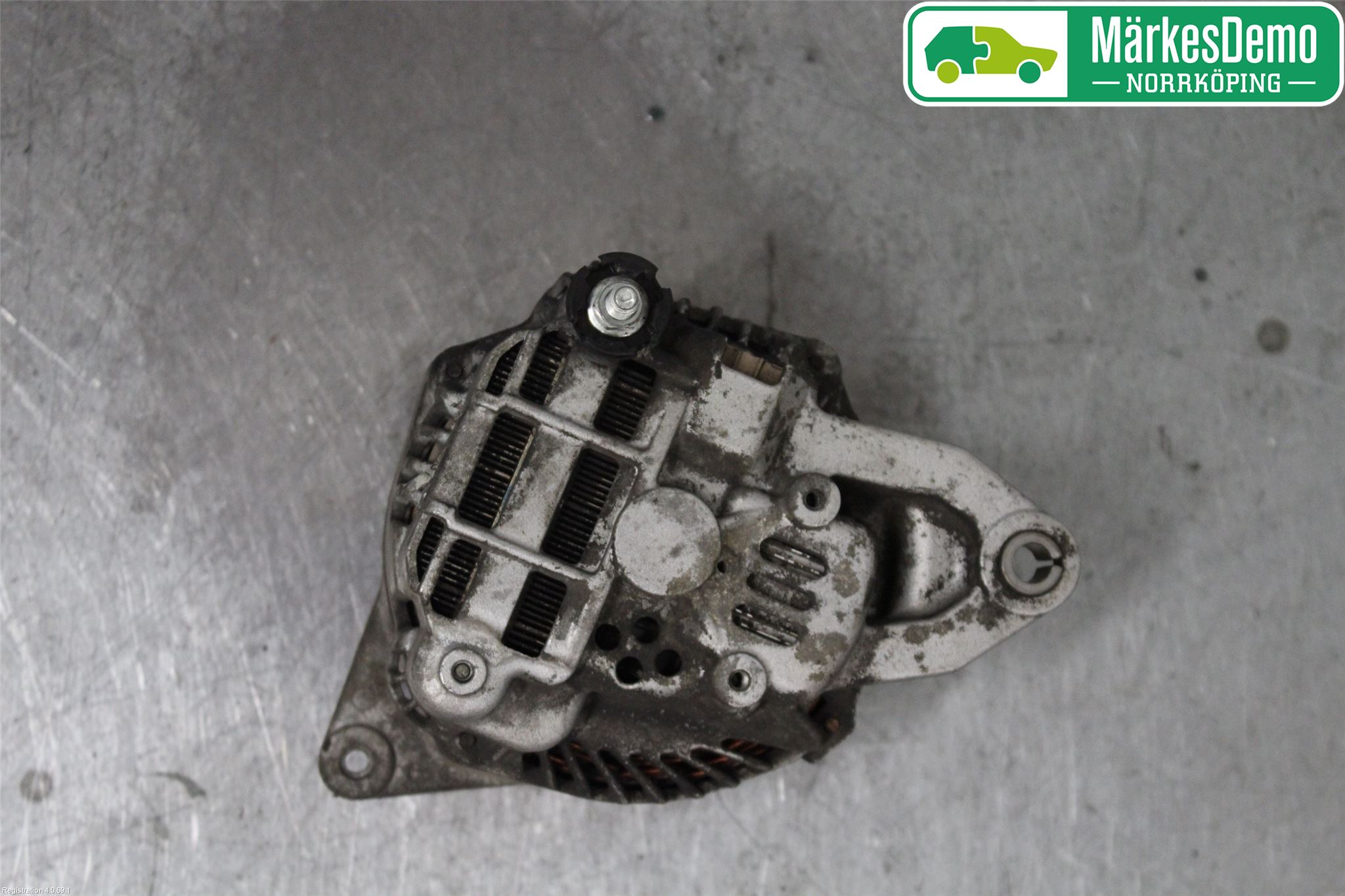 Mitsubishi OUTLANDER 01-07 Dynamo