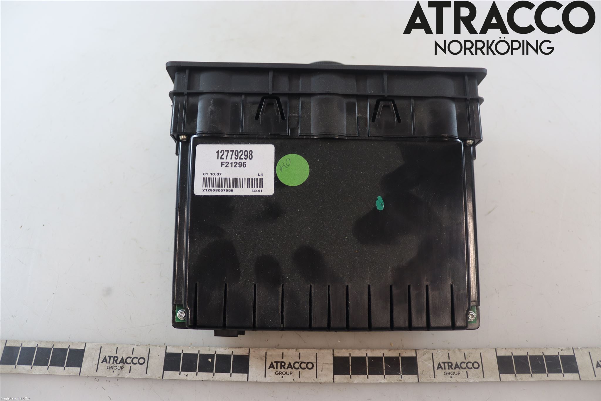 Saab 9-5     06-10 Varmeapparat Panel(Regulering)