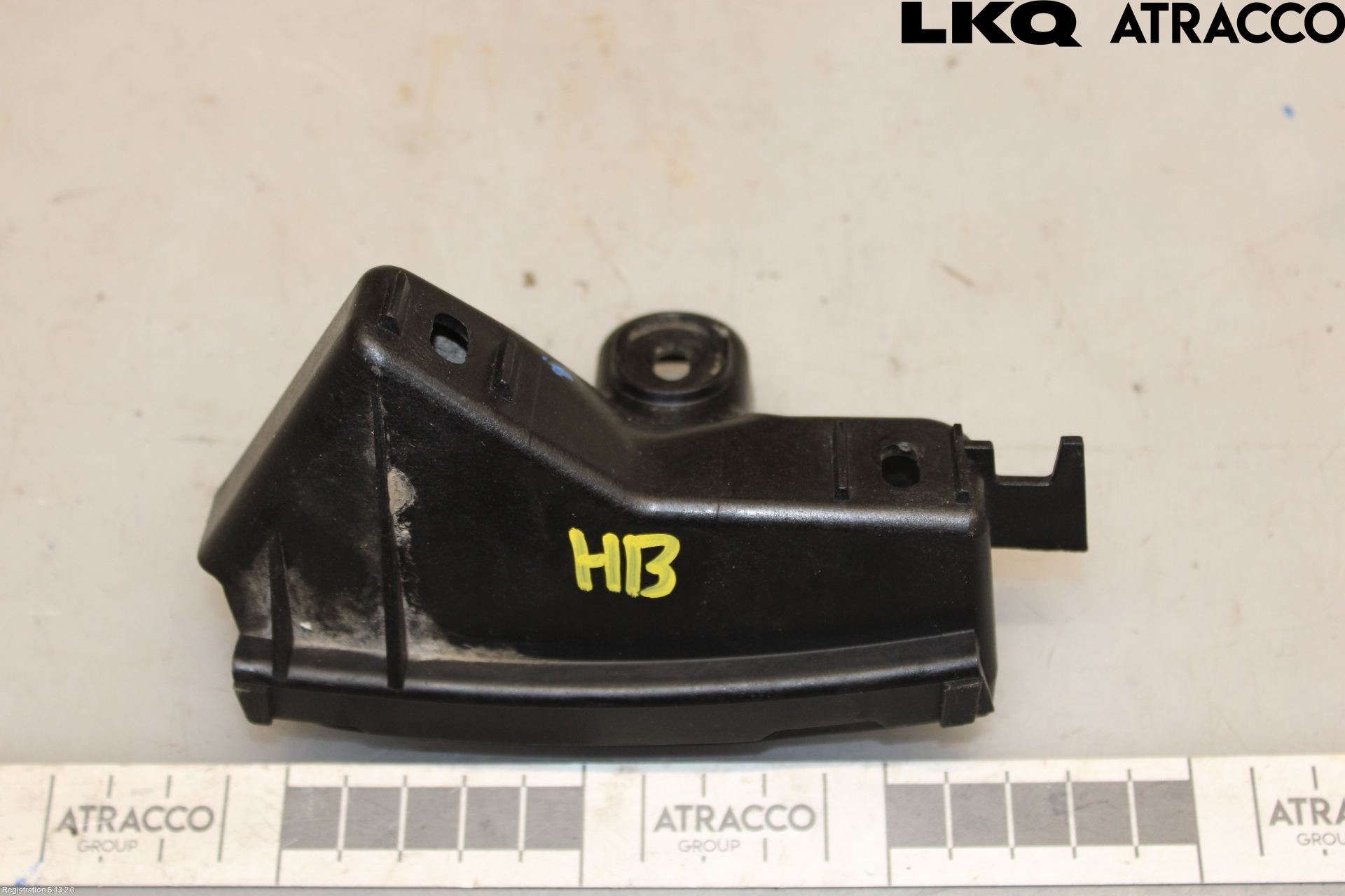 Audi A6/S6     05-11 Støtfangerfeste Bak Høyre