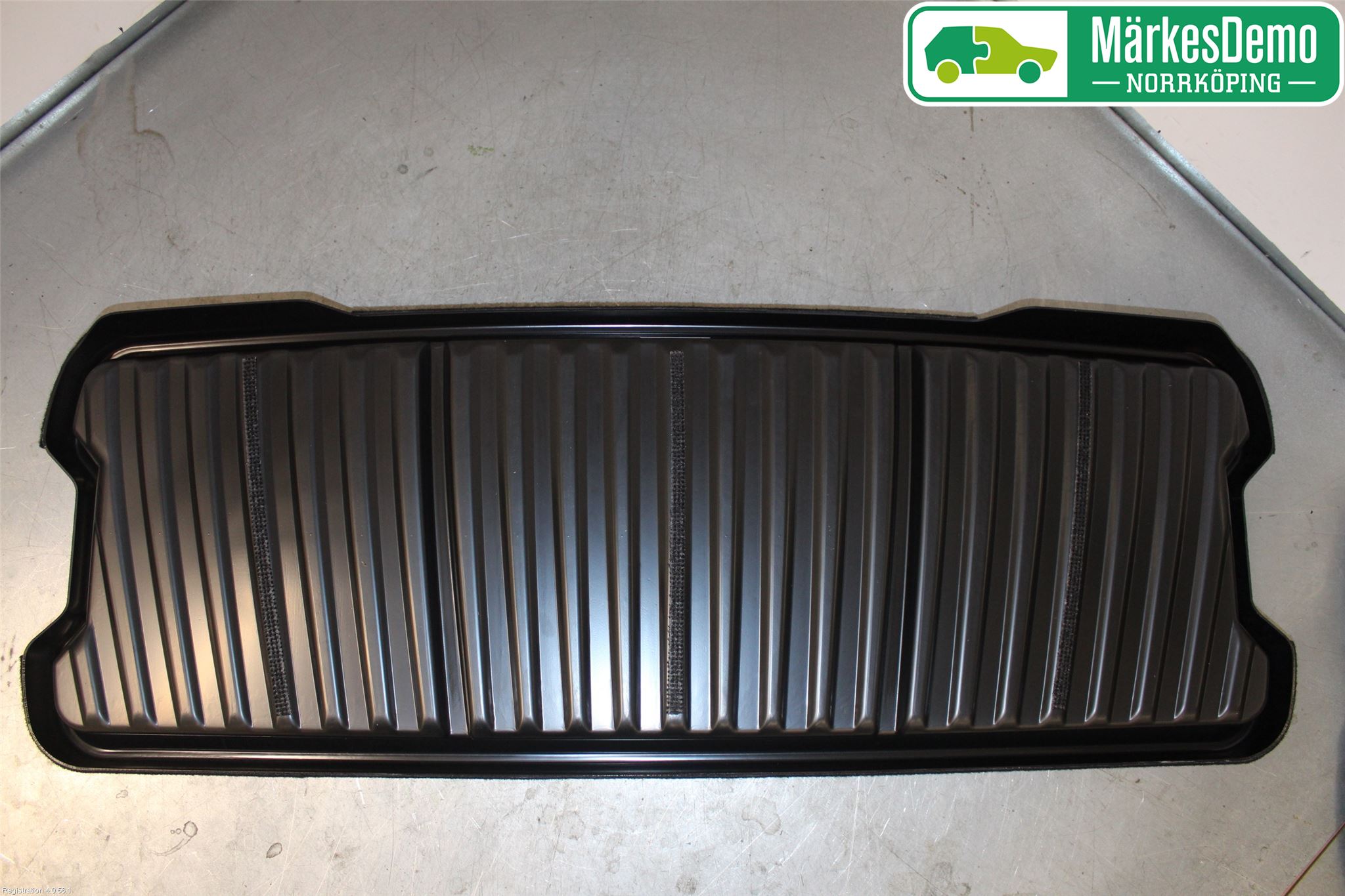 Skoda SUPERB 16-24 Bakluke Bun (Utgår 5023)