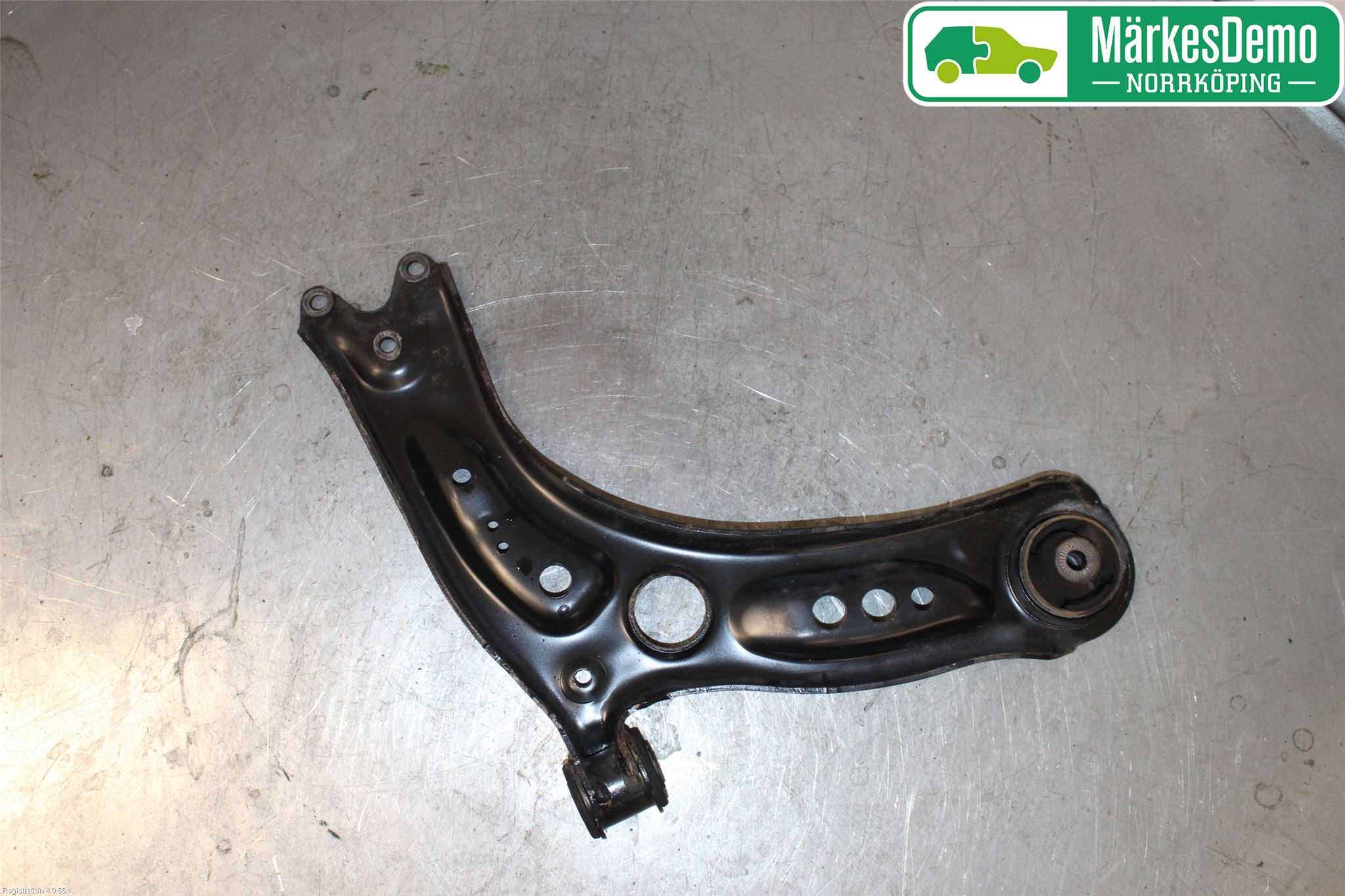 Volkswagen VW GOLF / E-GOLF VII 13-20 Bærearm Foran Høyre Nedre