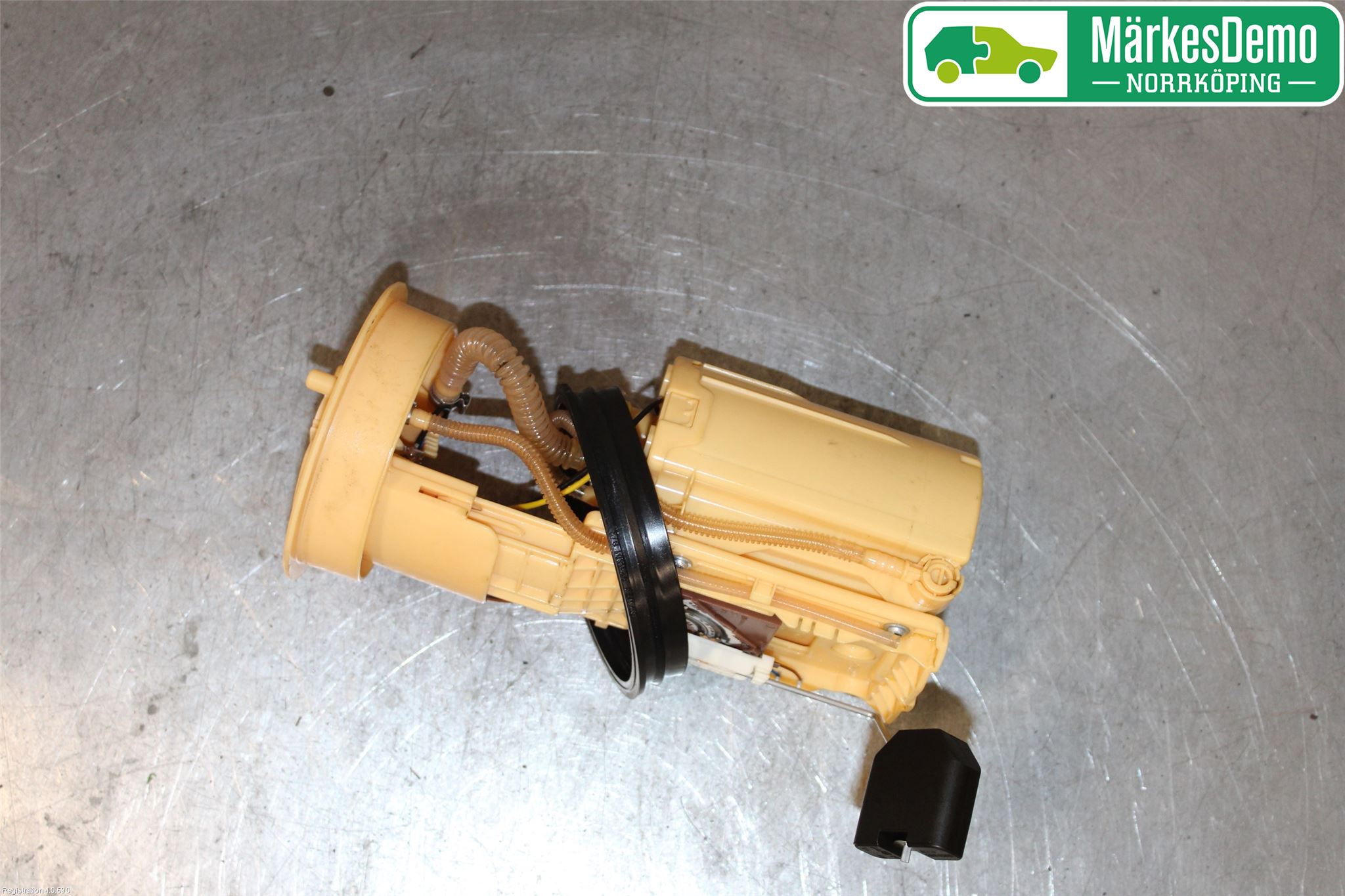 Volkswagen VW TRANSP/CARAVELLE (T5) 04-15 Drivstoffpumpe Fødepumpe El