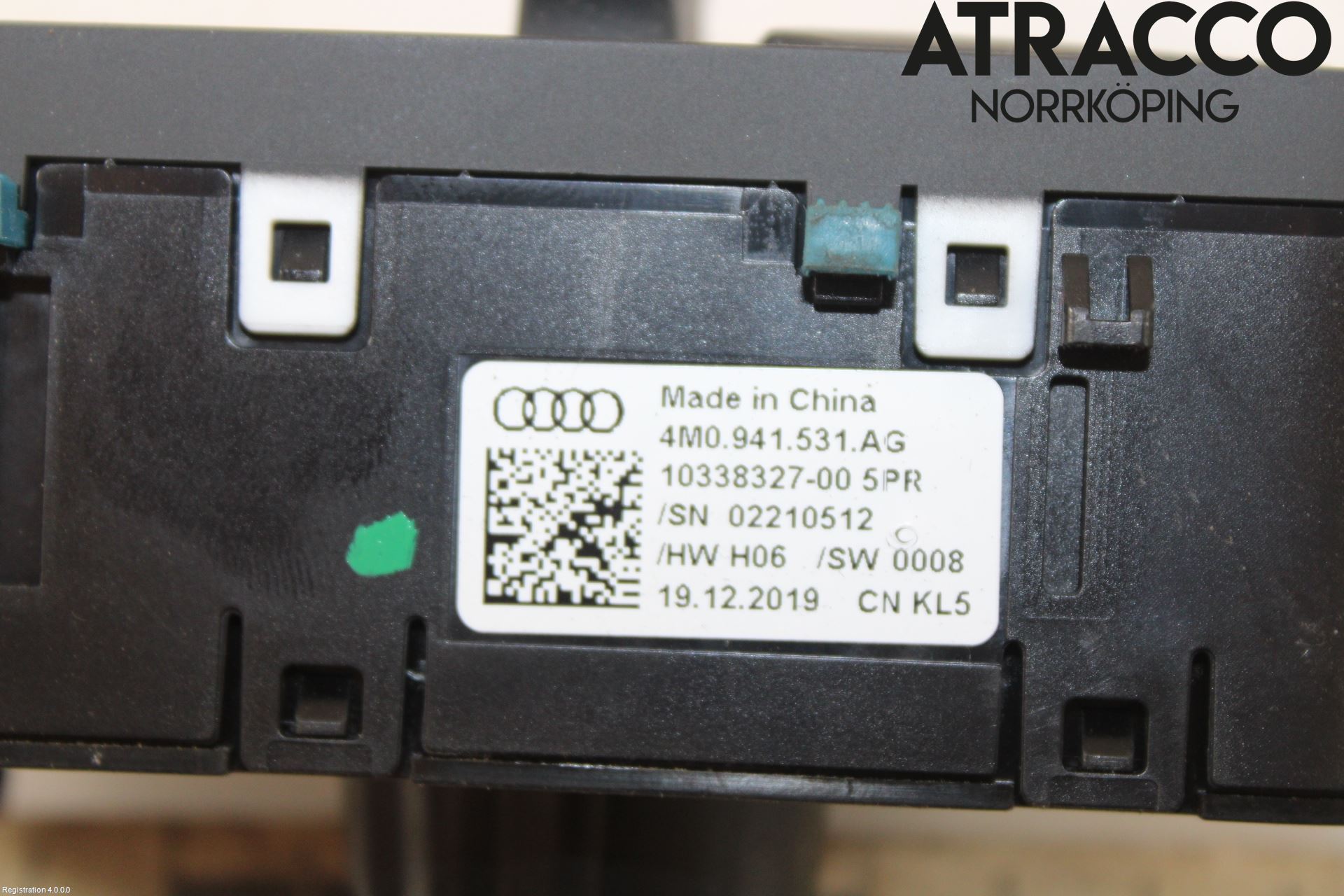 Audi A4/S4 B9 20- Bryter Hovedlys