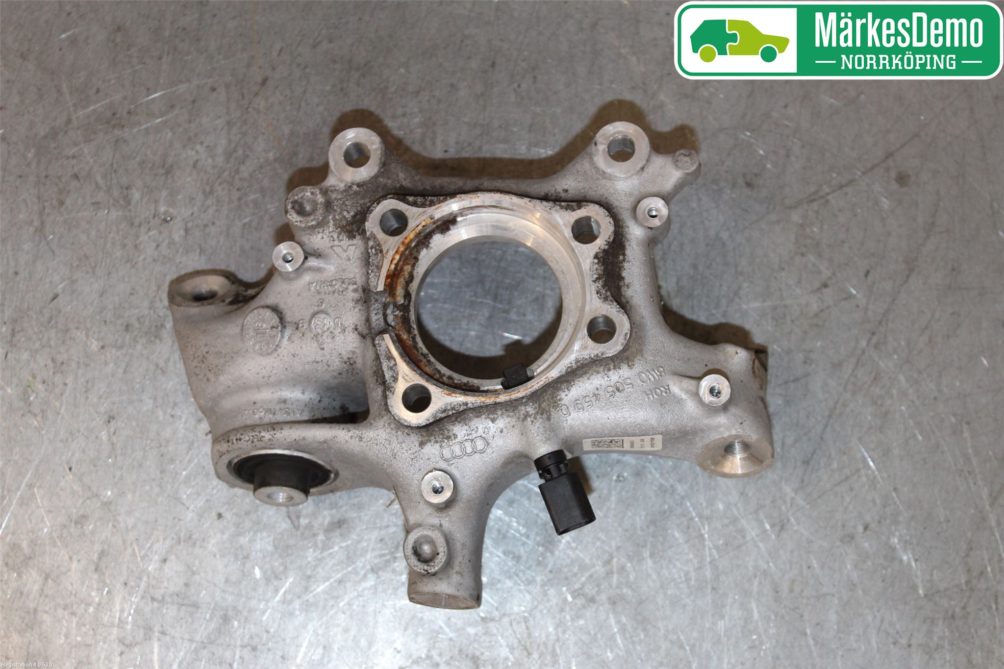 Audi A4/S4 B9 16-19 Spindel Vb