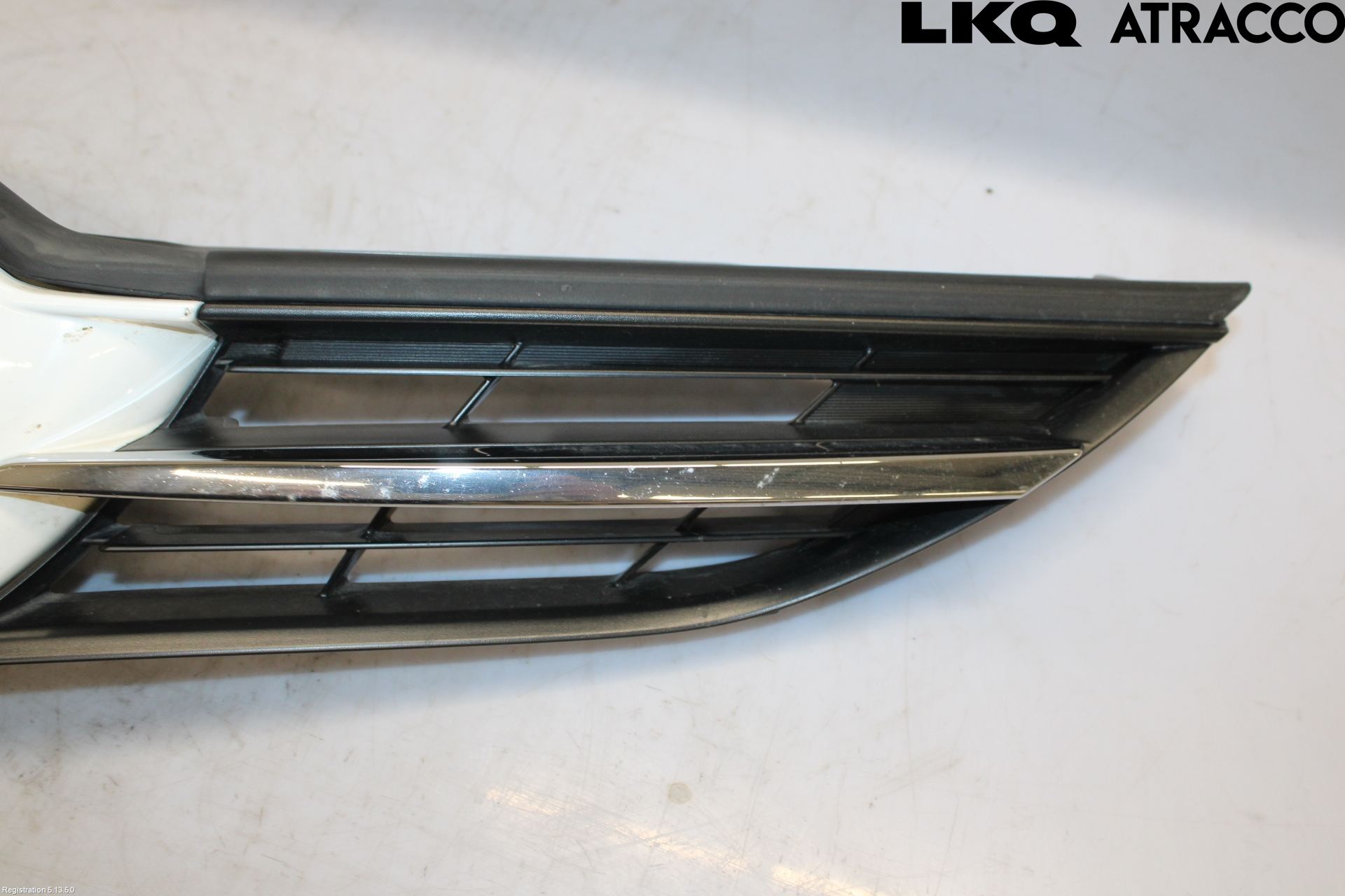 Toyota AURIS 13-19 Grill Komplett