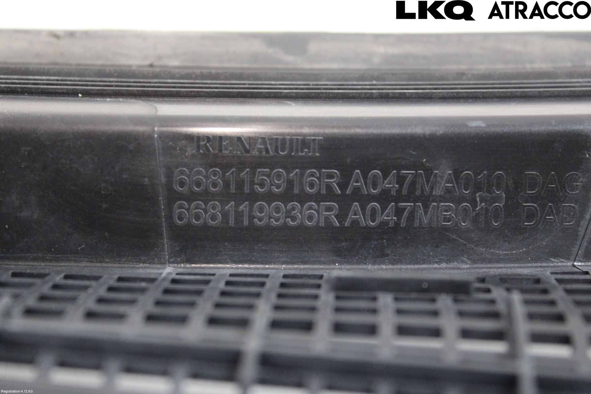 Renault CAPTUR 13-19 Visker Deksel-Grill-Under Frr