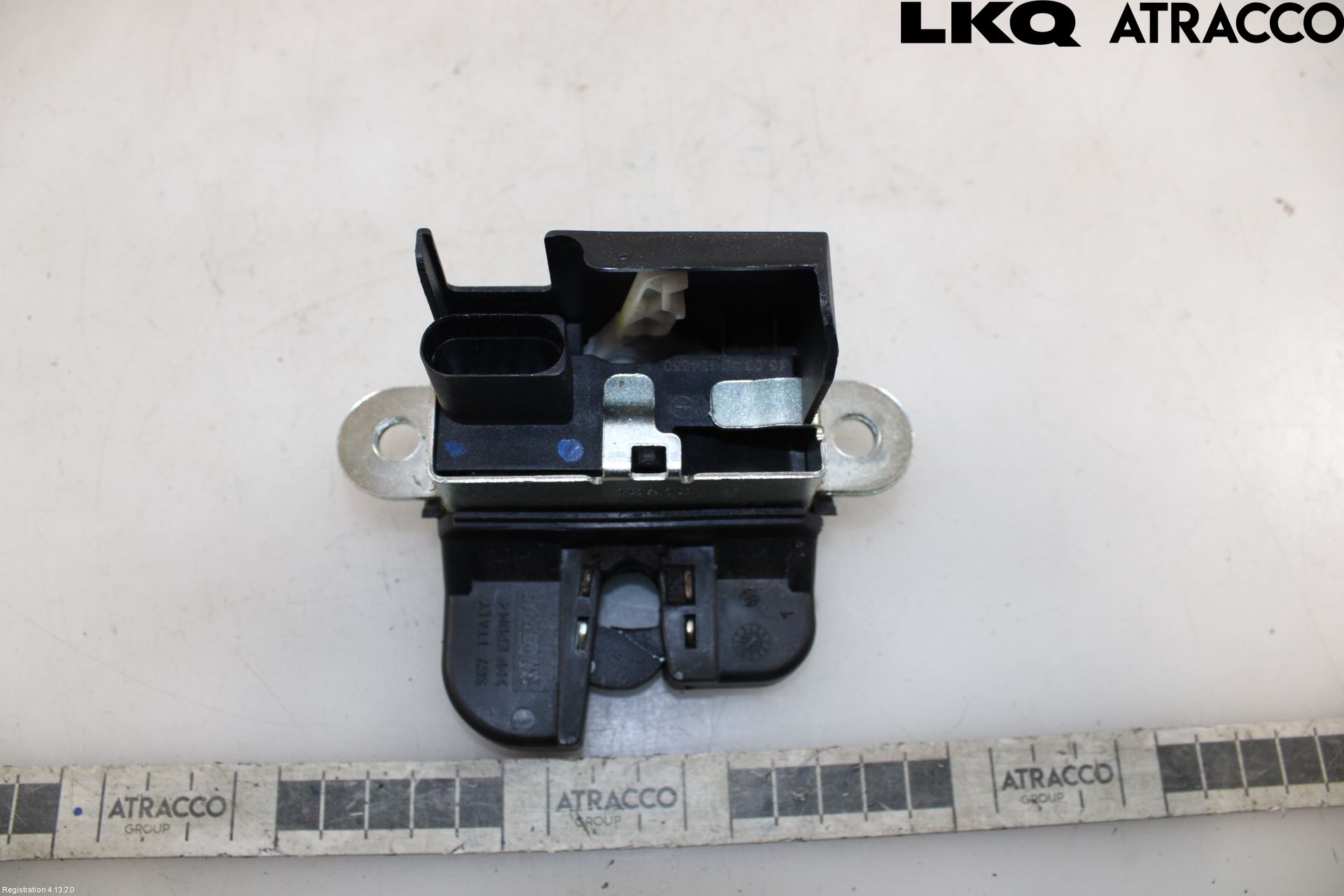 Volkswagen VW GOLF VI 09-13 Bakluke-Lokk Låsekasse