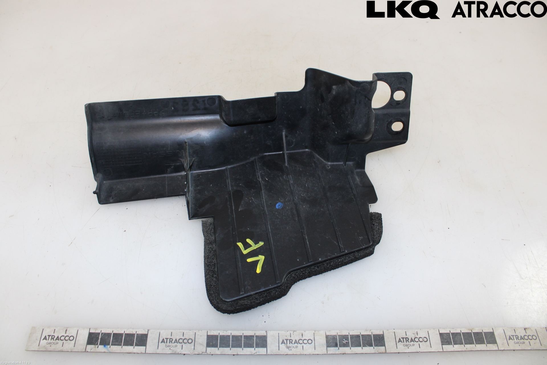 Nissan QASHQAI 10-14 Luftstyring Front
