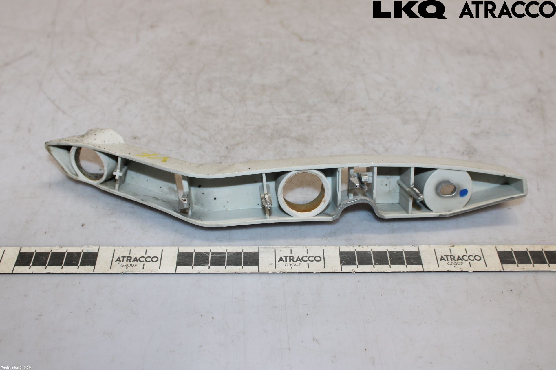 Ford FOCUS     04-07 Støtfangerfeste Foran Venstre