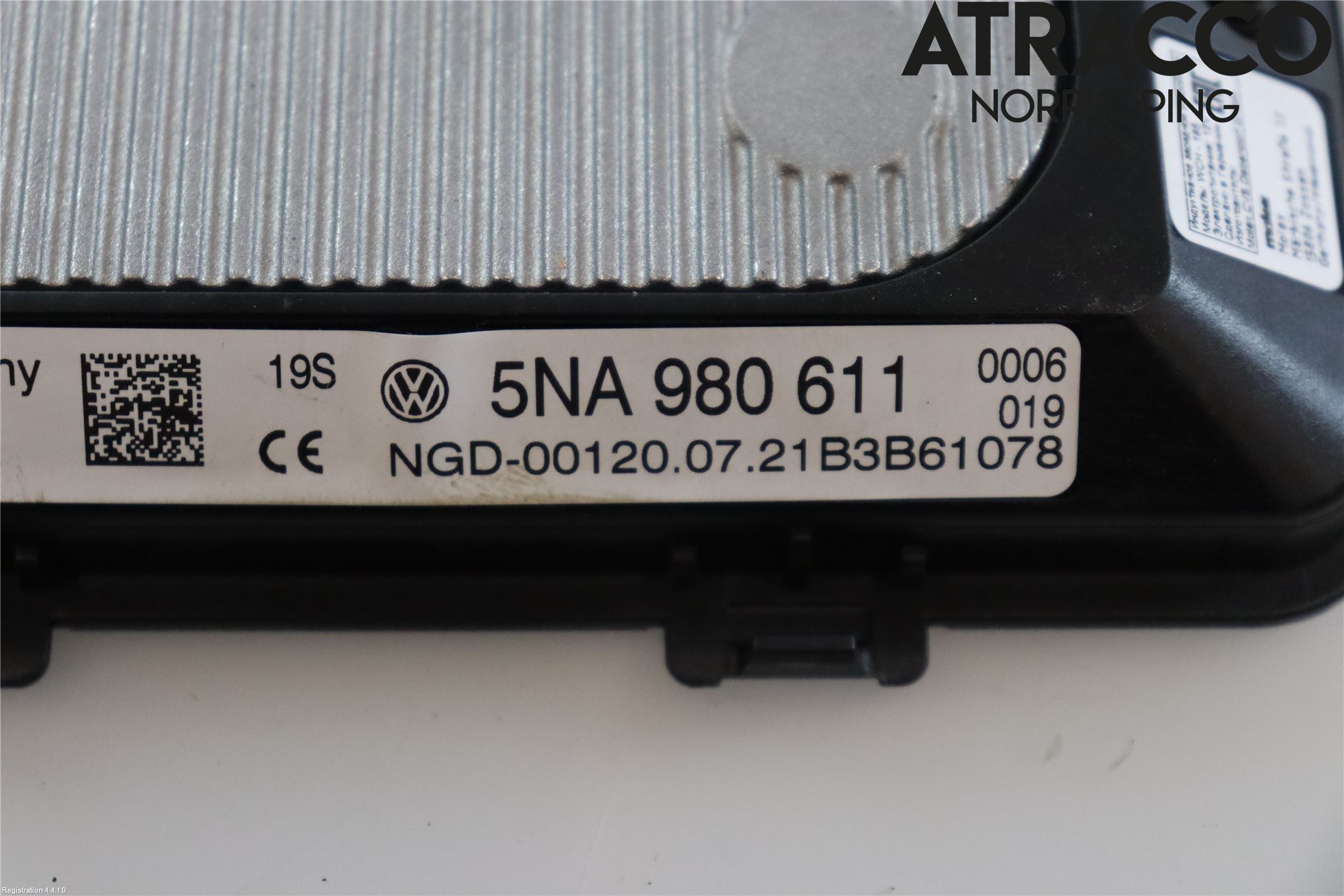 Volkswagen VW GOLF / E-GOLF VIII 20- Stereo Antenneforsterker