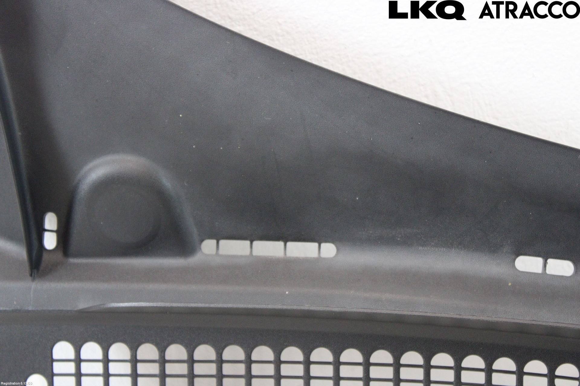 Skoda FABIA 15-21 Visker Deksel-Grill-Under Frr
