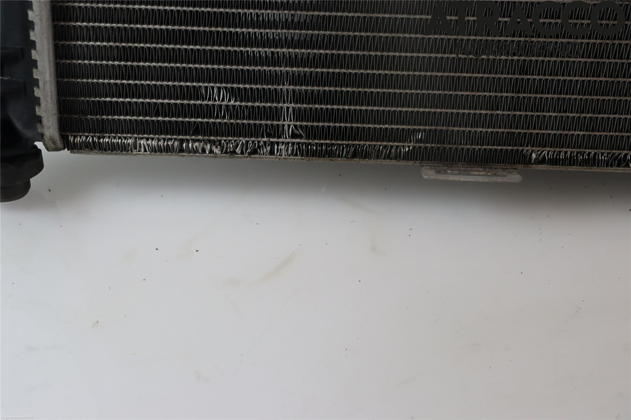 Mercedes-Benz MB C (203) 00-07 Radiator Manuell