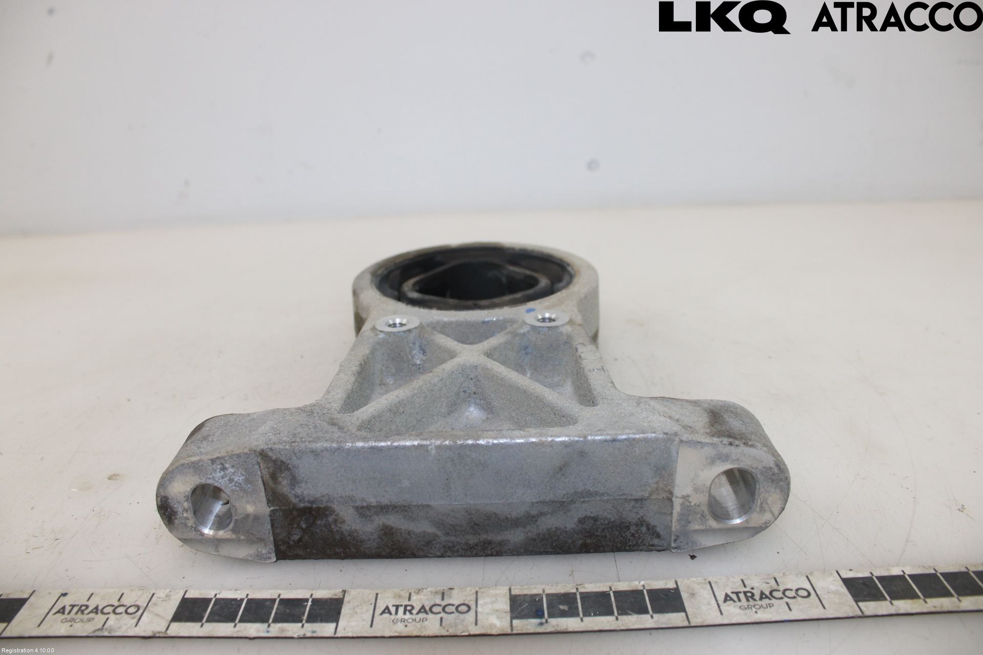 Toyota YARIS CROSS XP21 21- Motor Feste Stål-Alu