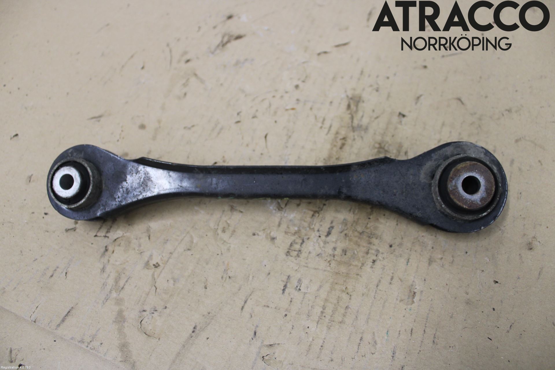 BMW 1 F20/F21 11-19 Bærearm Bak Høyre Øvre