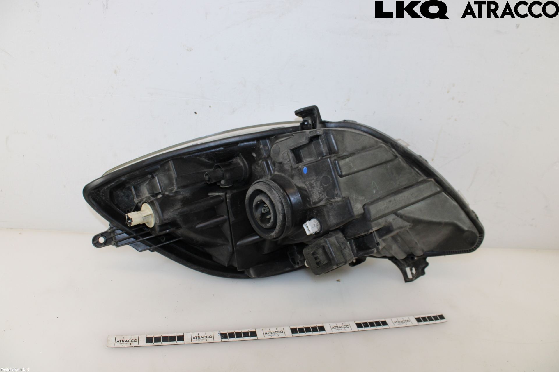 Toyota YARIS XP90 06-11 Frontlykt Høyre