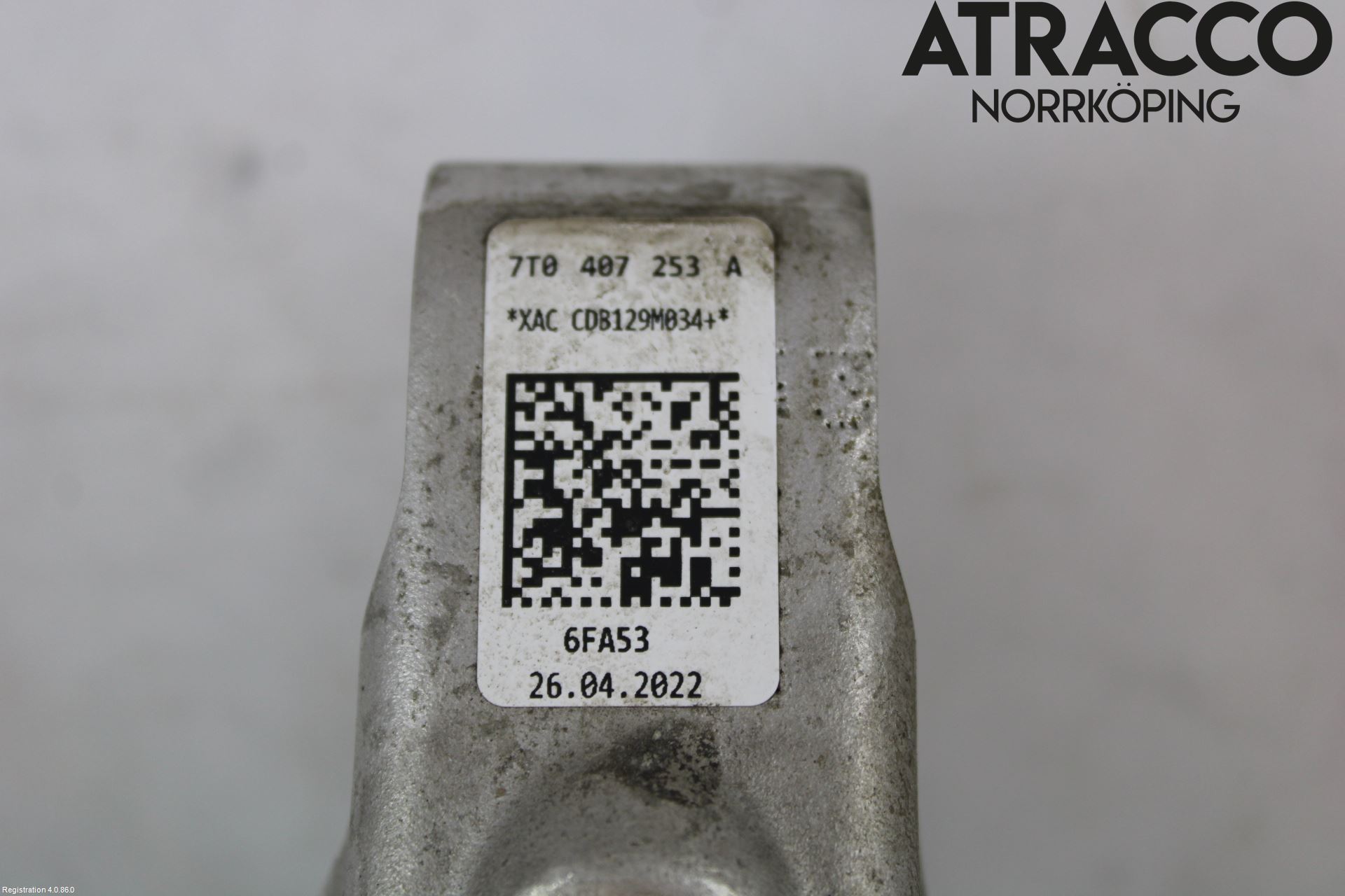 Volkswagen VW TRANSP/CARAVELLE (T7) 22-24 Spindel Vf