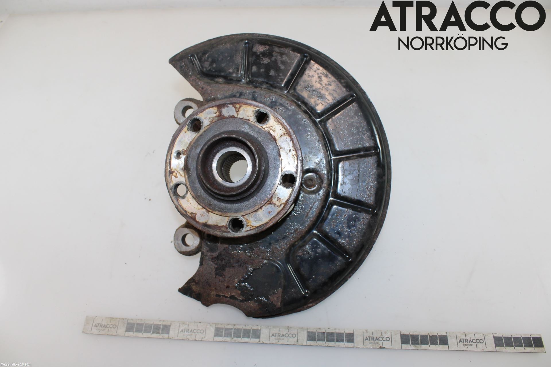 Volkswagen VW TOURAN 10-15 Spindel Vf